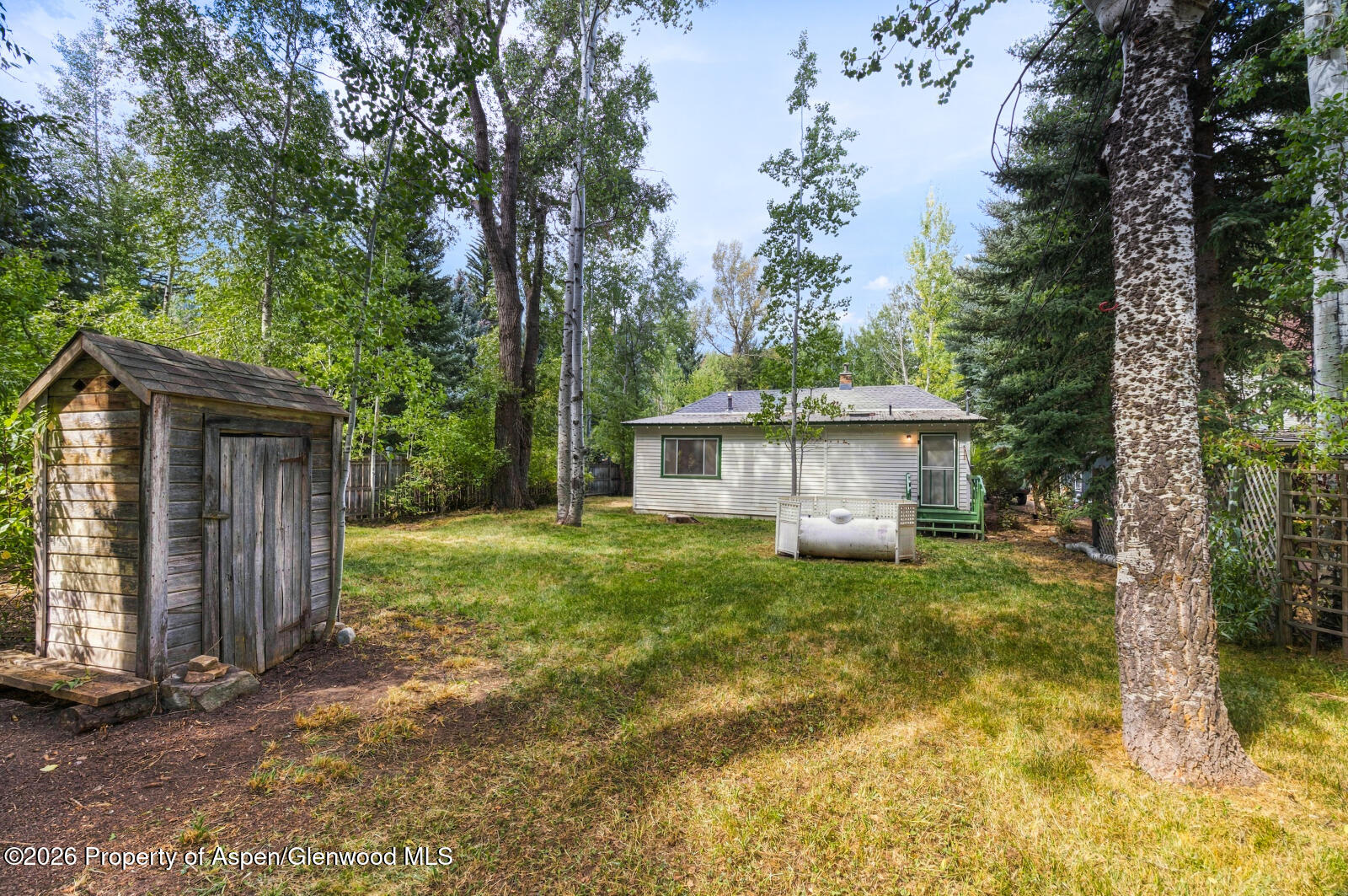 564 Redstone Boulevard Property Photo 22