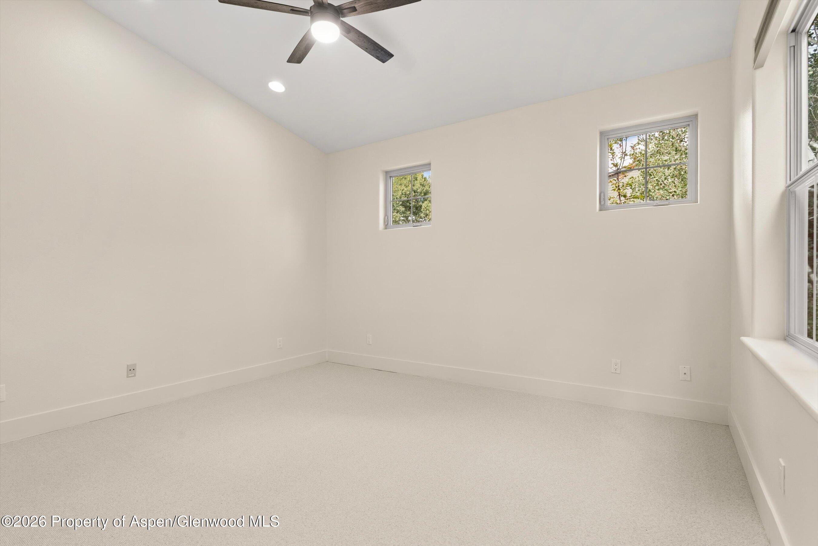 610 Evans Court Property Photo 25