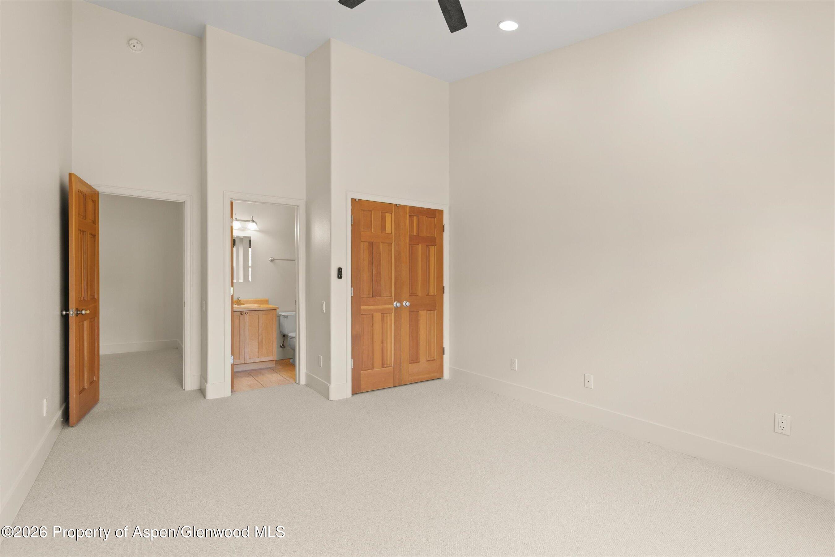 610 Evans Court Property Photo 32