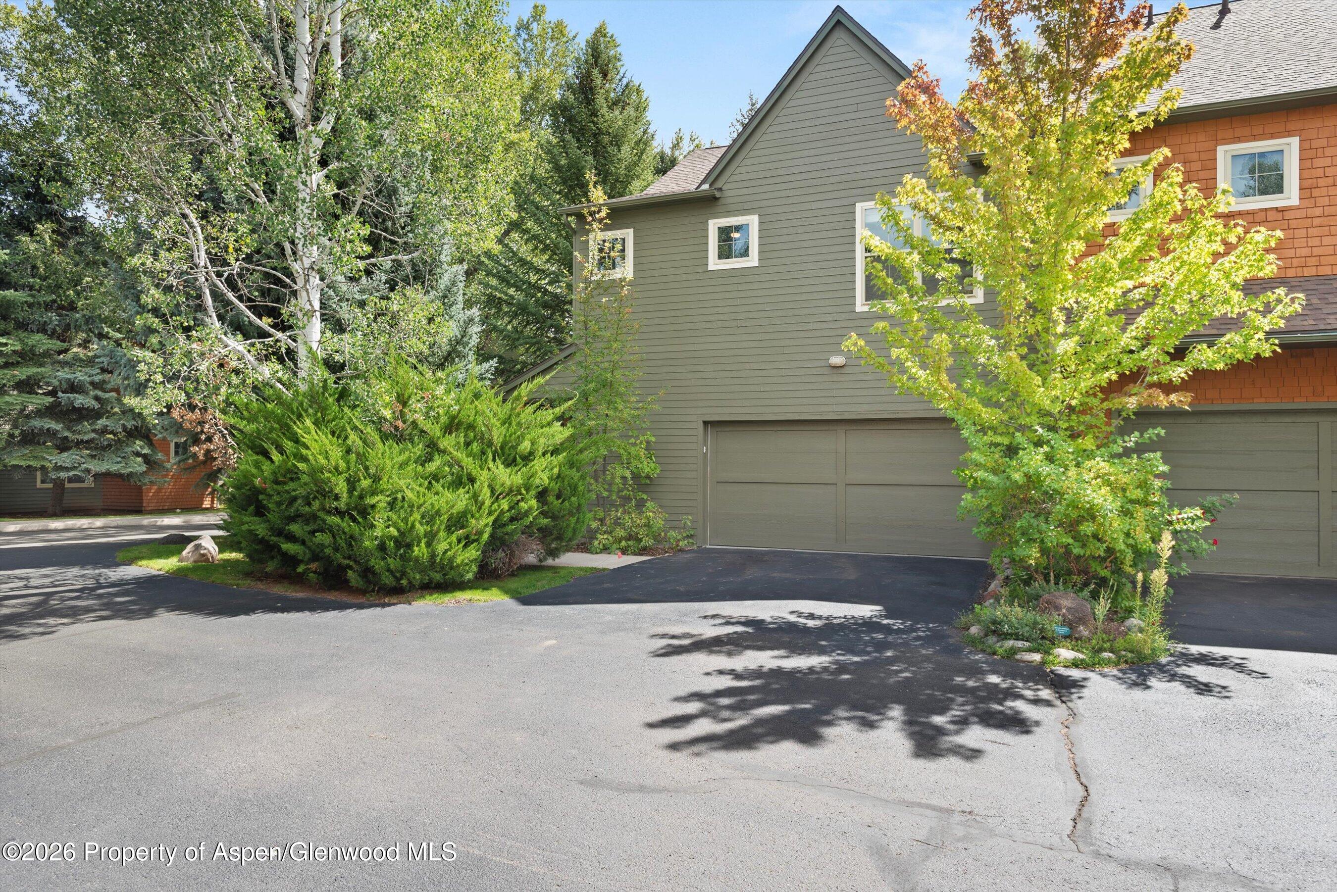 610 Evans Court Property Photo 40