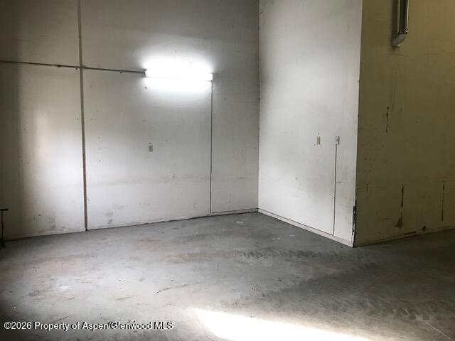 2106 Access Road 1c Property Photo 8