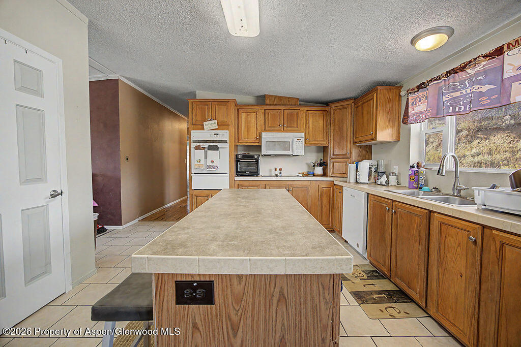 297 Highland Drive Property Photo 6