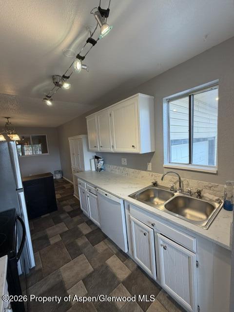 1903 Frontier Drive Property Photo 6
