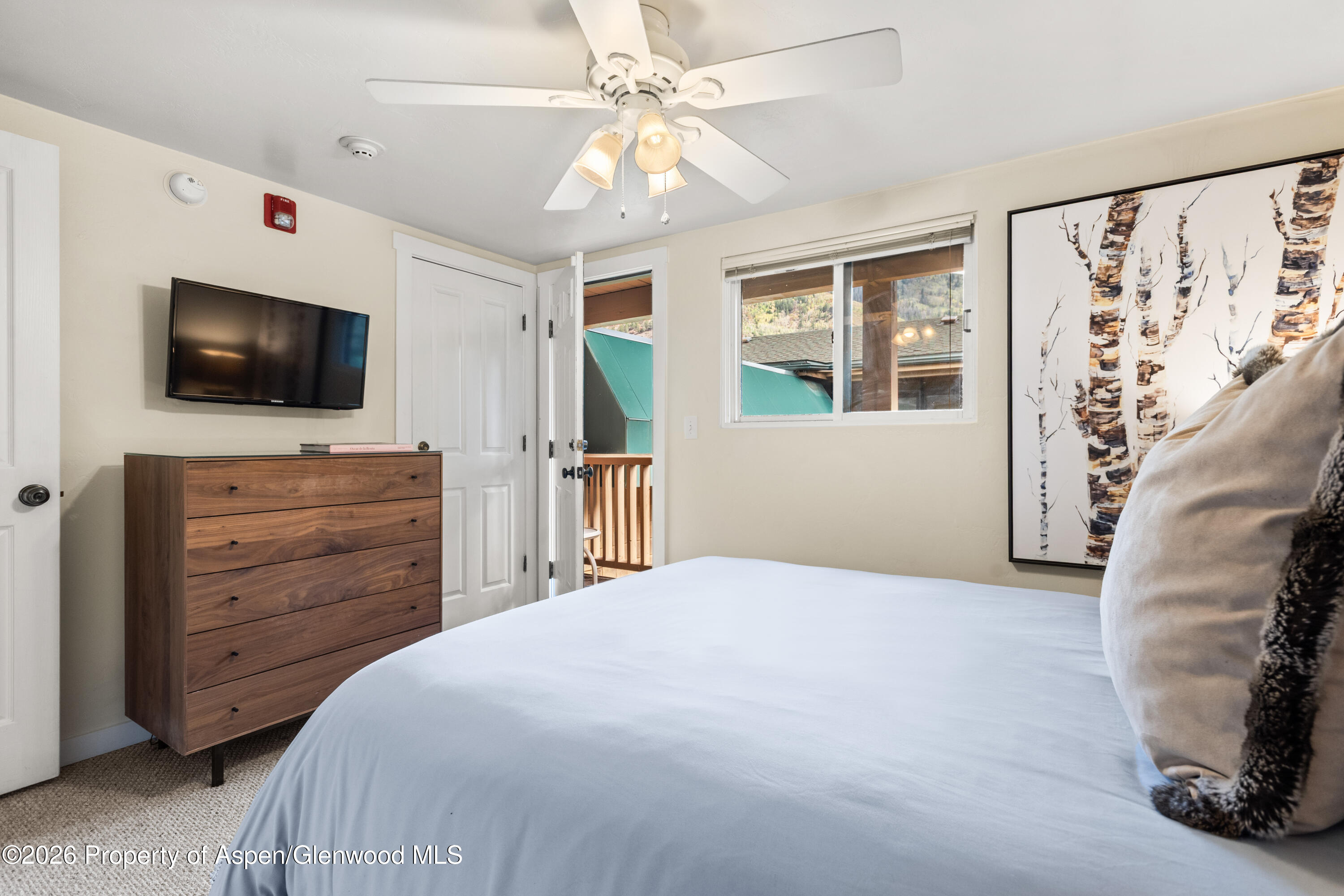 914 Waters Avenue 19 Property Photo 10