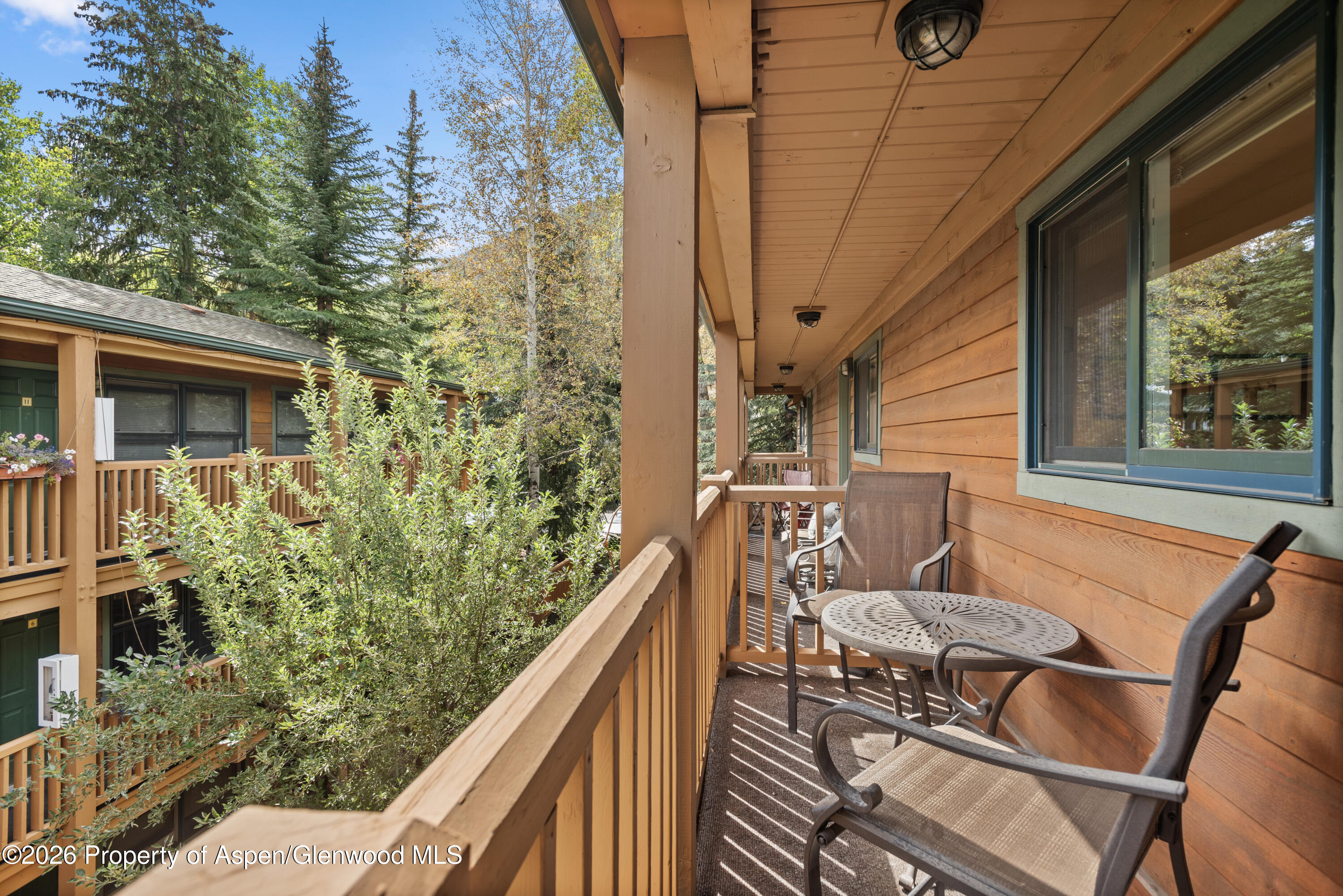 914 Waters Avenue 19 Property Photo 11
