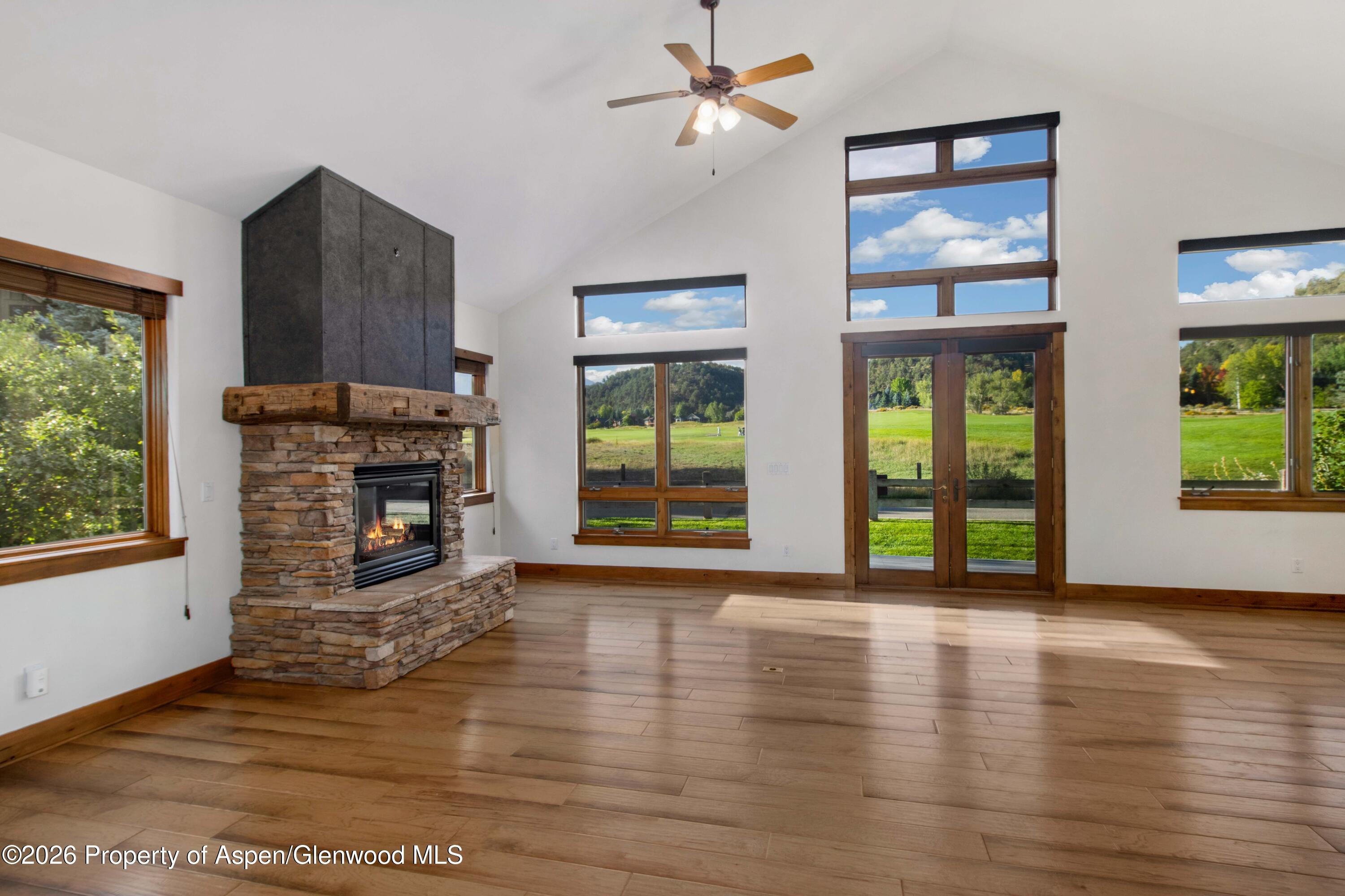 1276 Crystal Bluffs Loop Property Photo 3