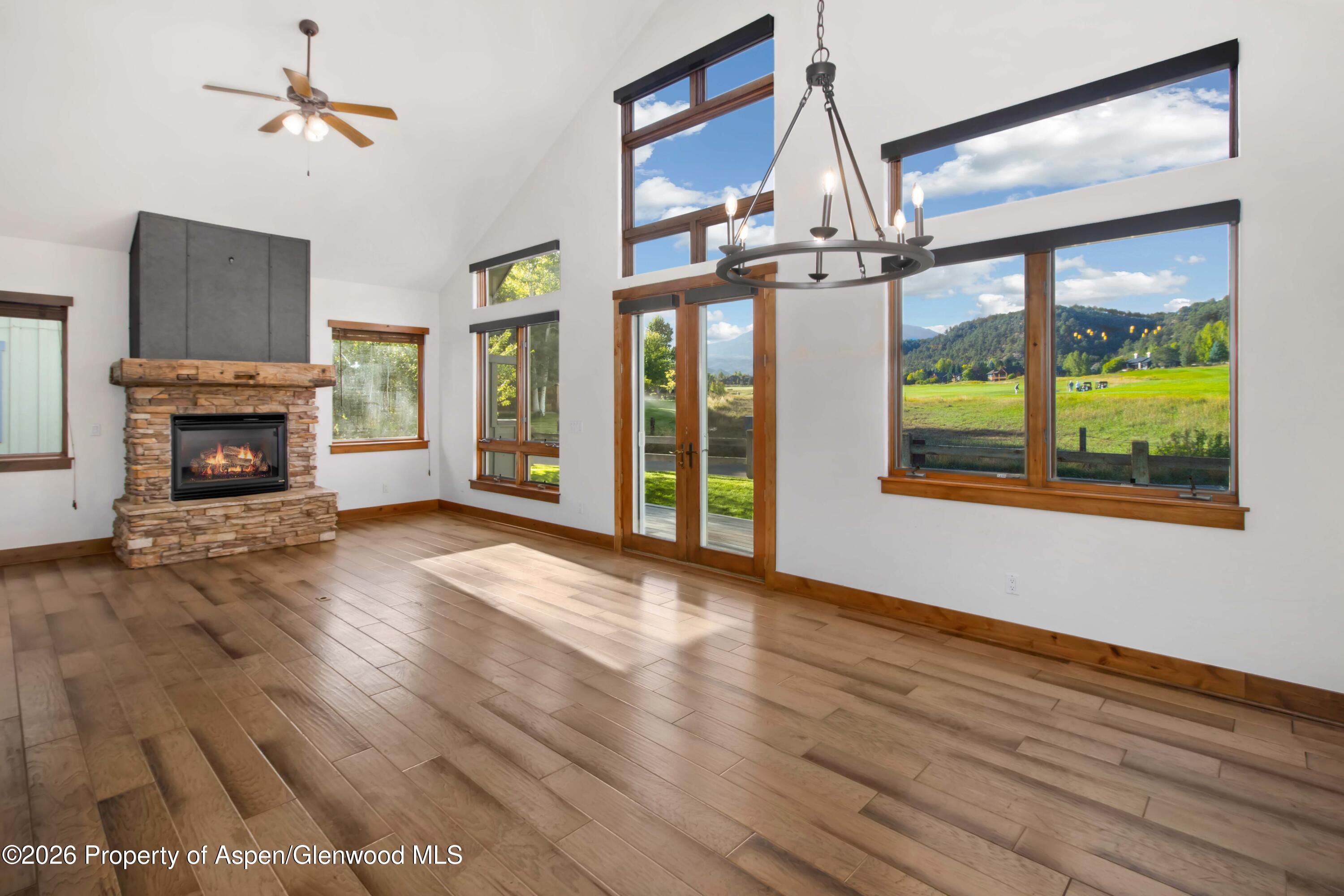 1276 Crystal Bluffs Loop Property Photo 4