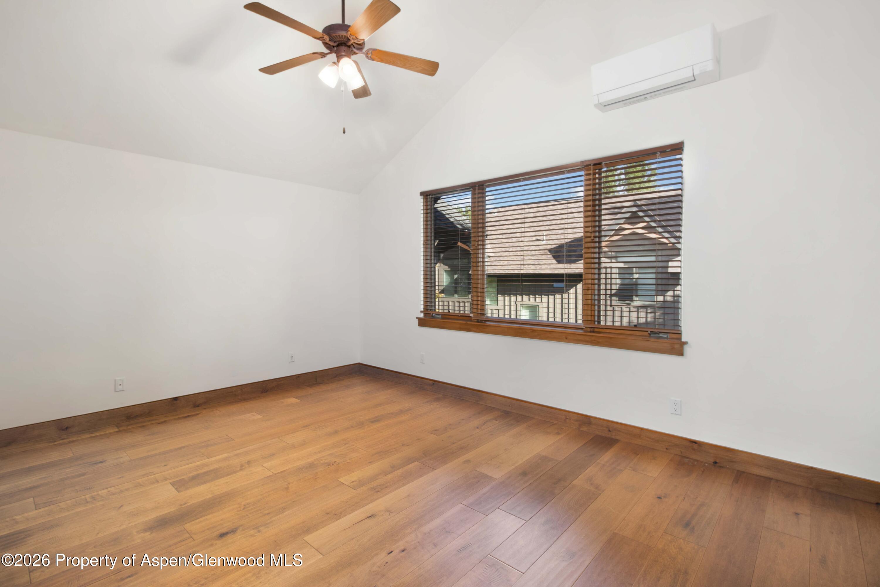 1276 Crystal Bluffs Loop Property Photo 16