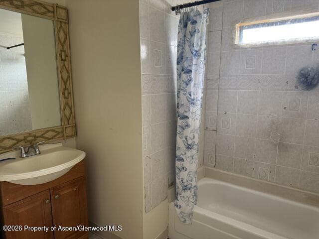 1900 Willits Lane 23 A Property Photo 6