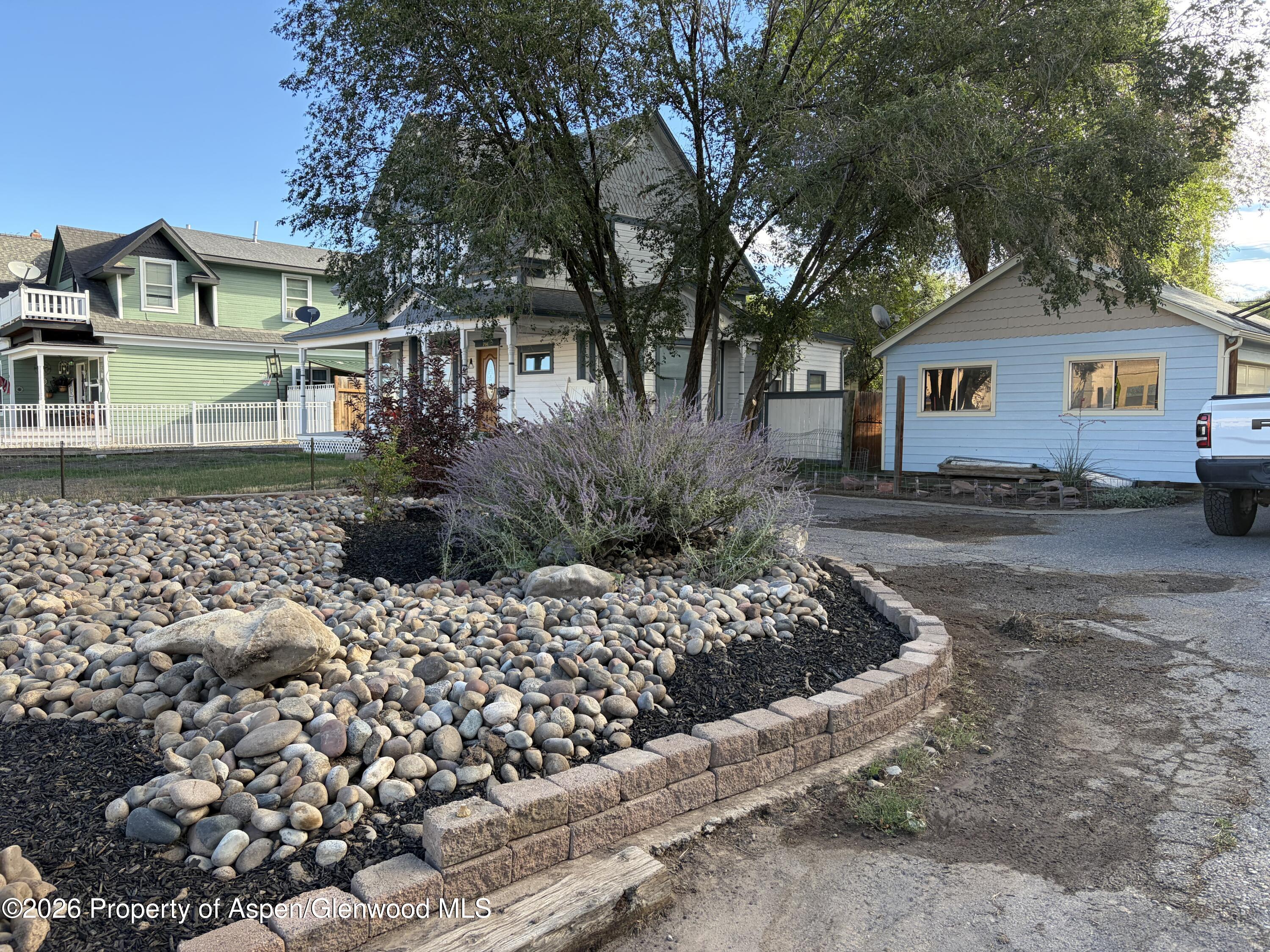 646 Railroad Avenue Property Photo 7
