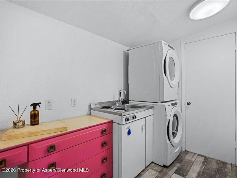 646 Railroad Avenue Property Photo 24