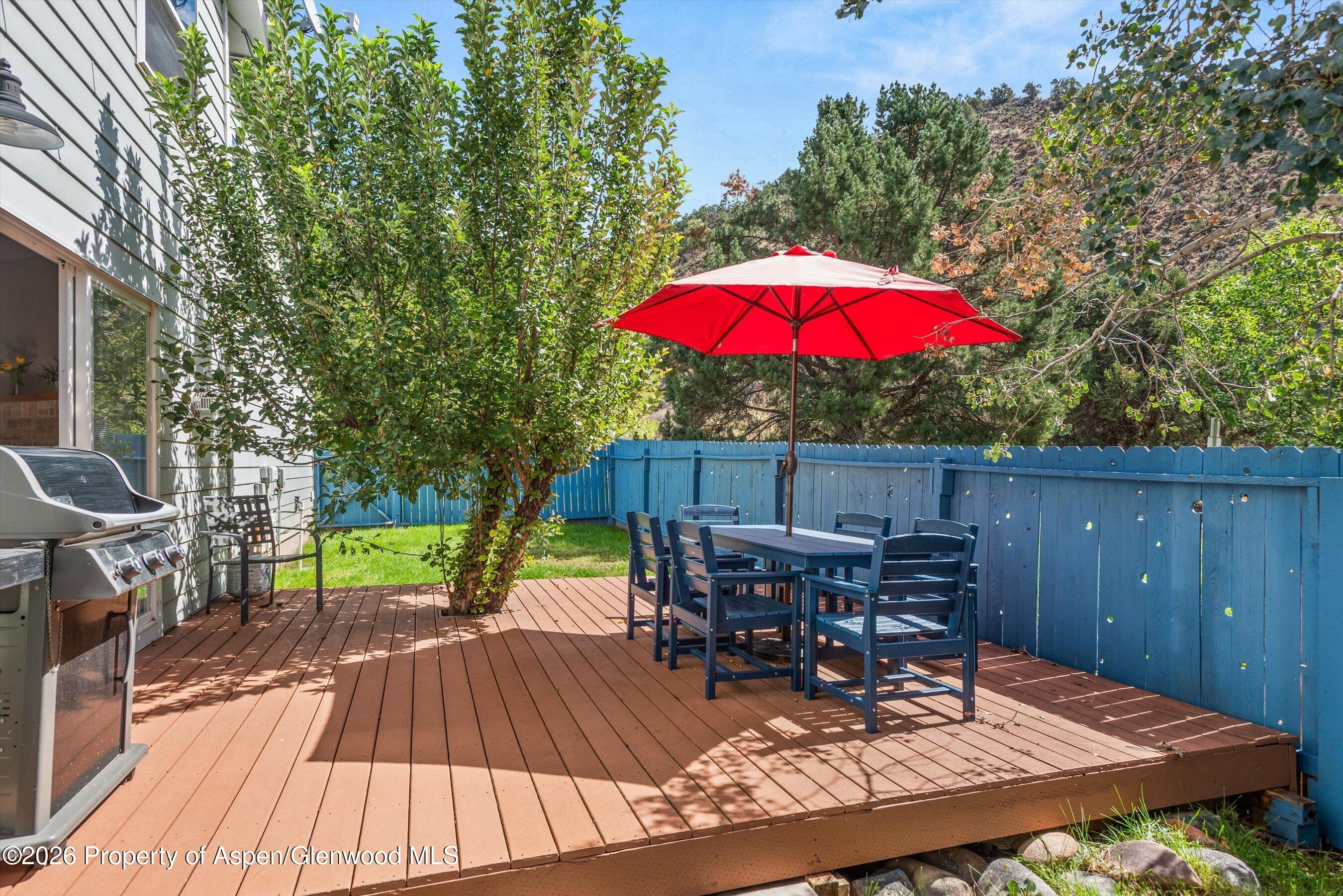 11 Riversedge Court Property Photo 6