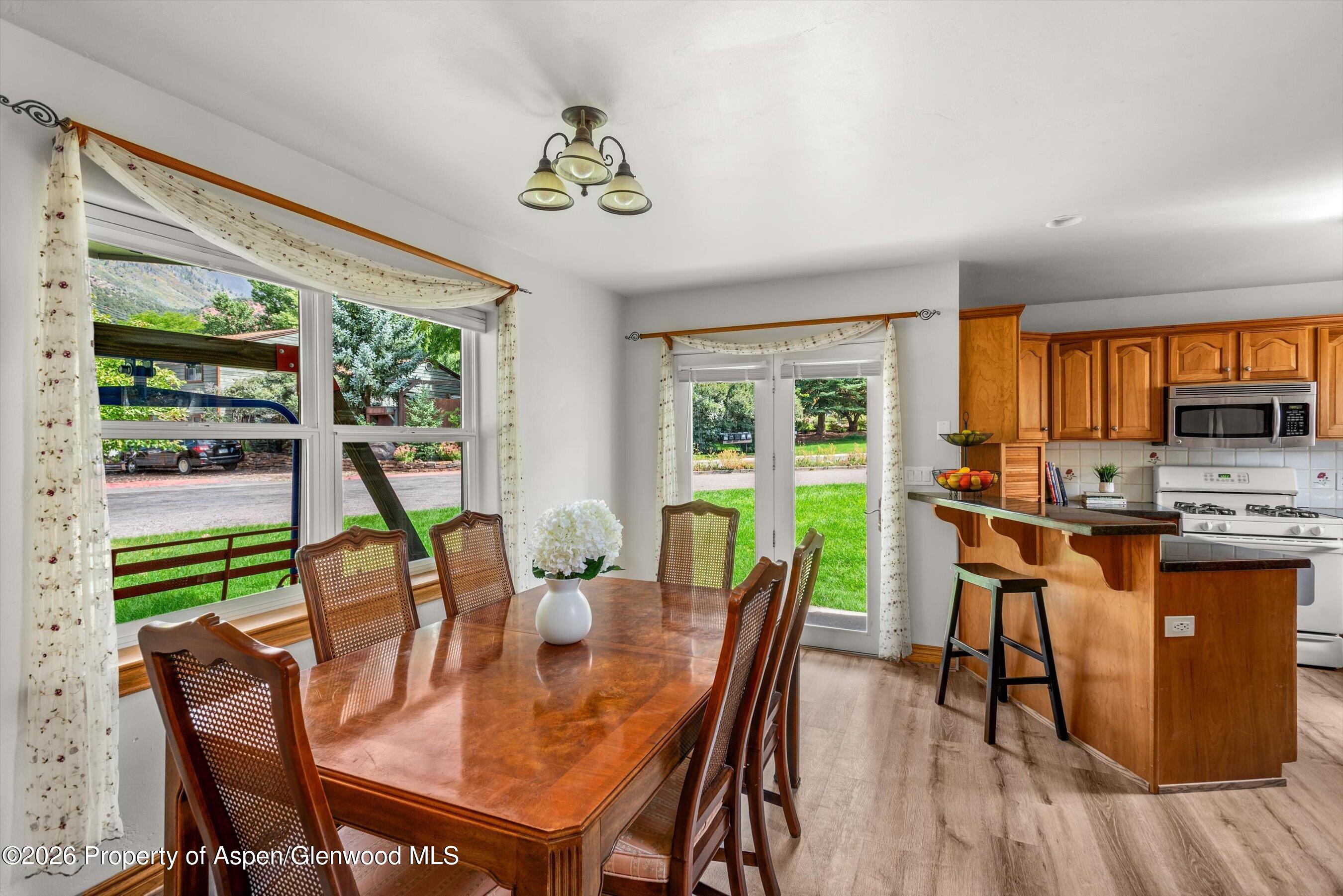 11 Riversedge Court Property Photo 8