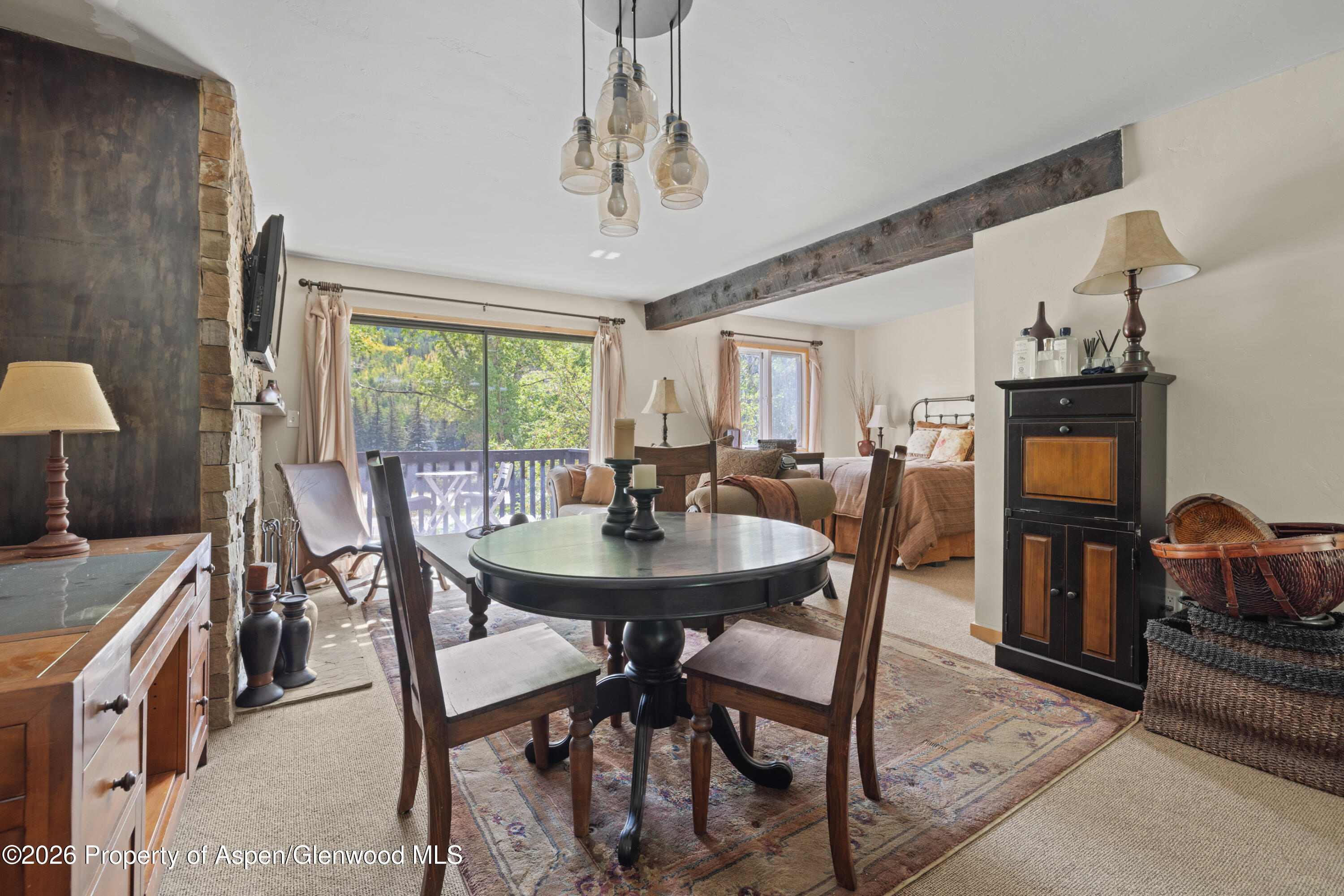 1880 Meadow Ridge Road 7 Property Photo 1