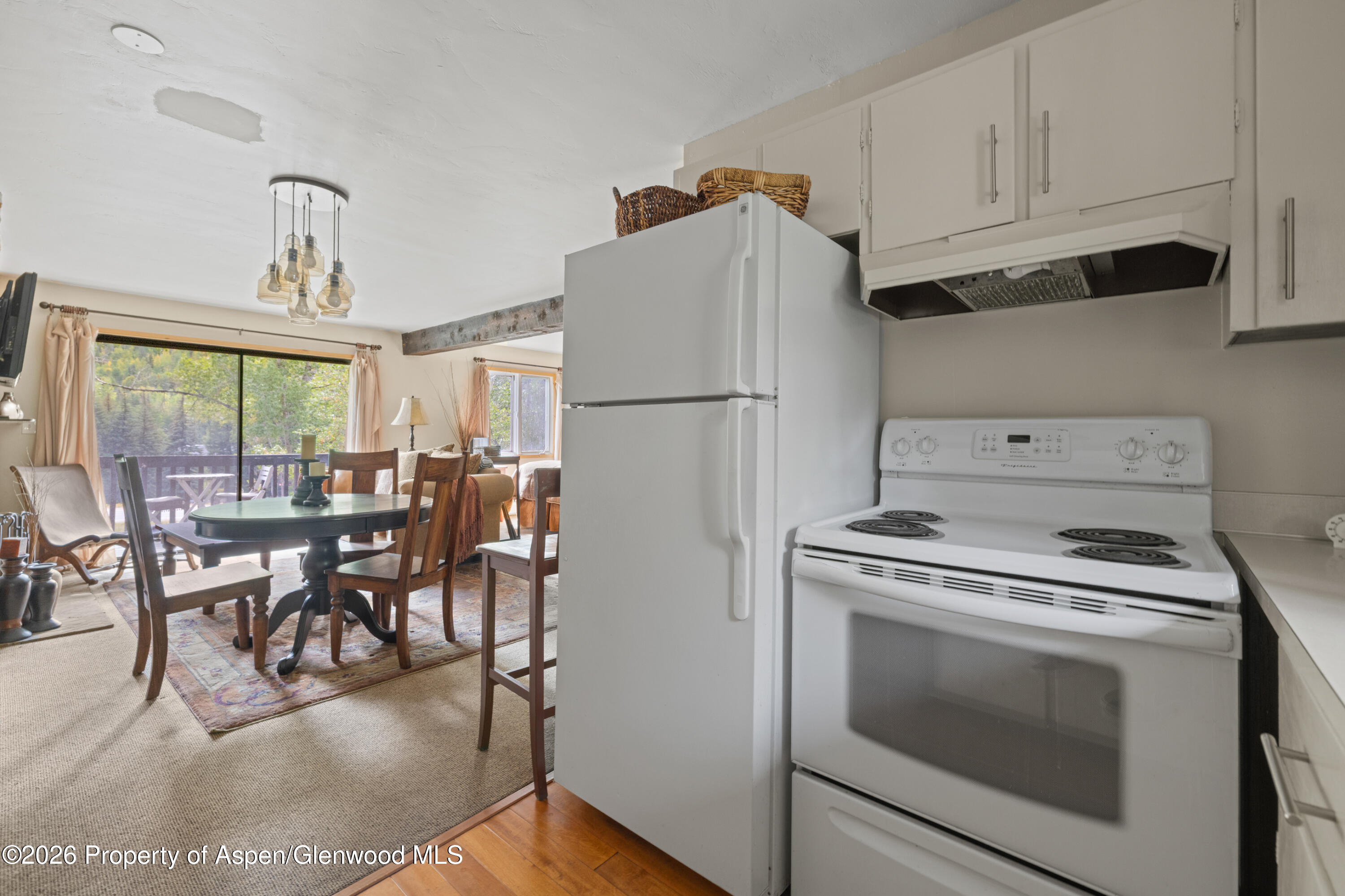 1880 Meadow Ridge Road 7 Property Photo 16