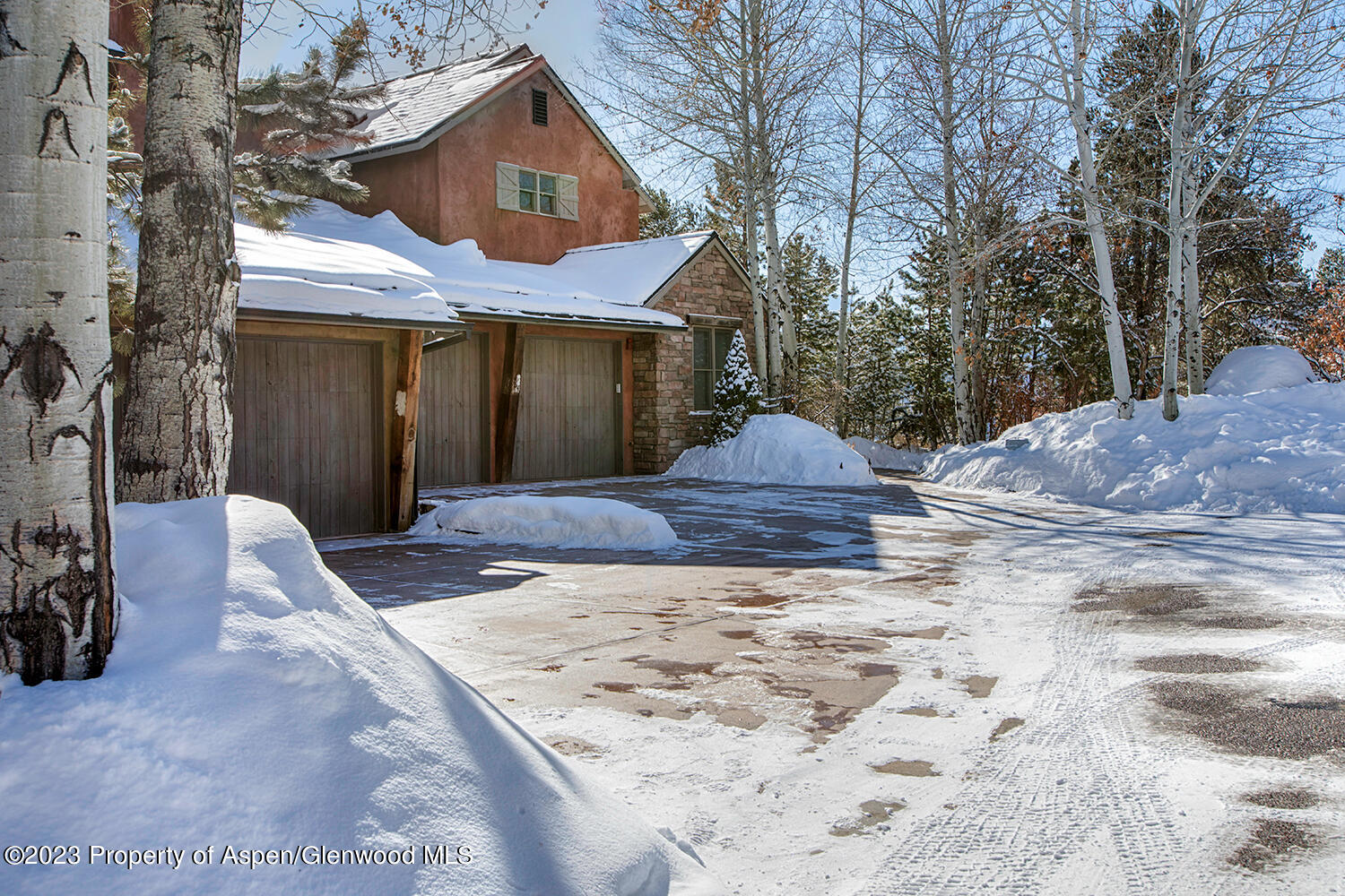 764 Promontory Lane Property Photo 1