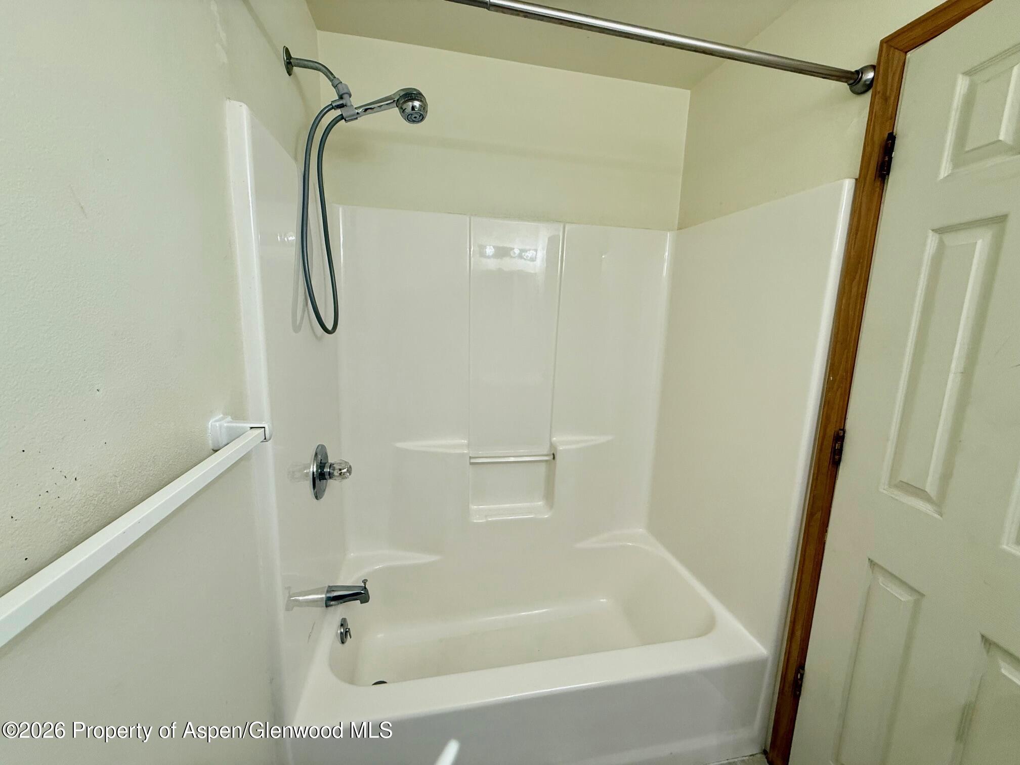 1333 E Victory Way Property Photo 7