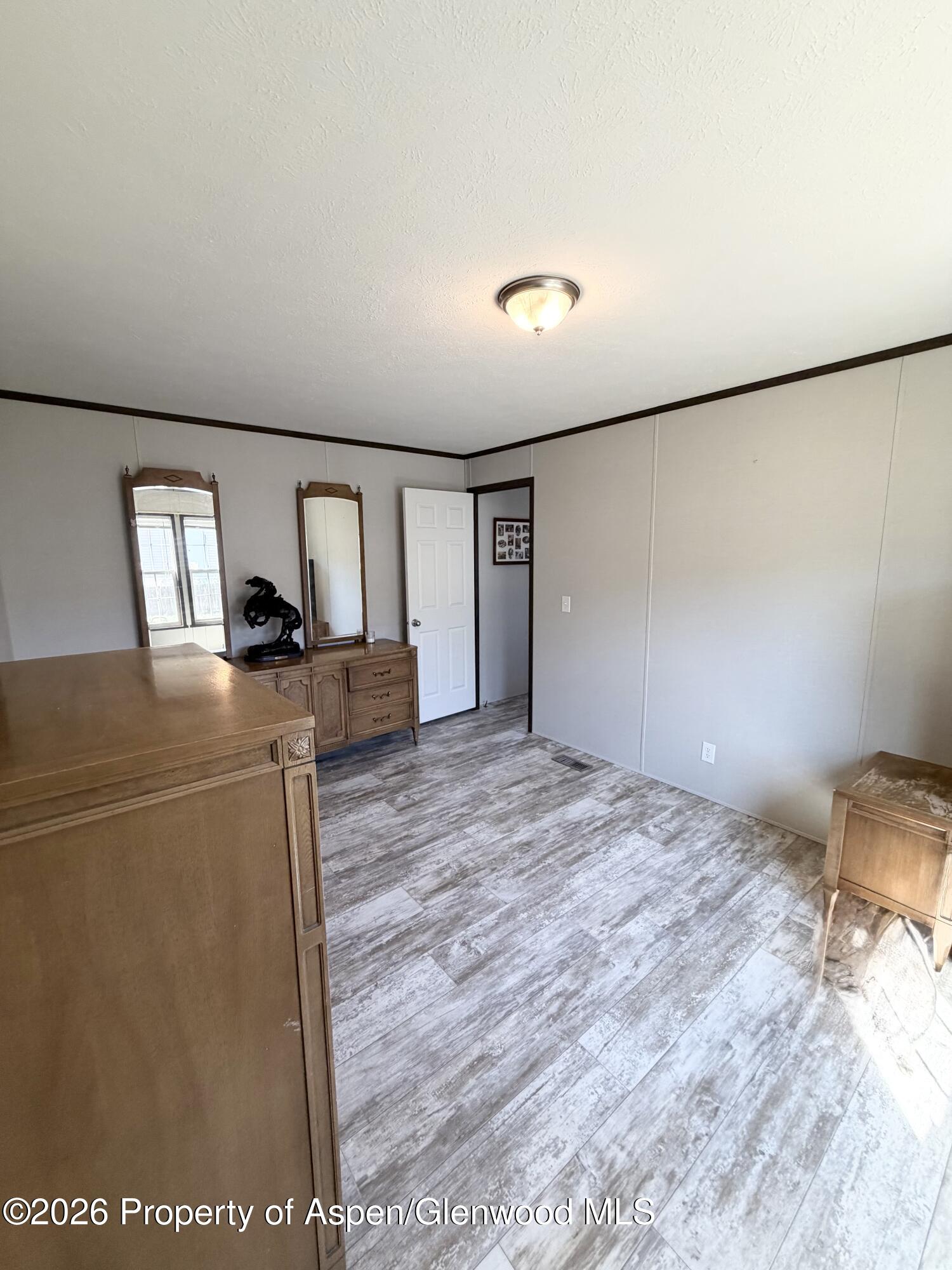 88 W Carson Circle Property Photo 9