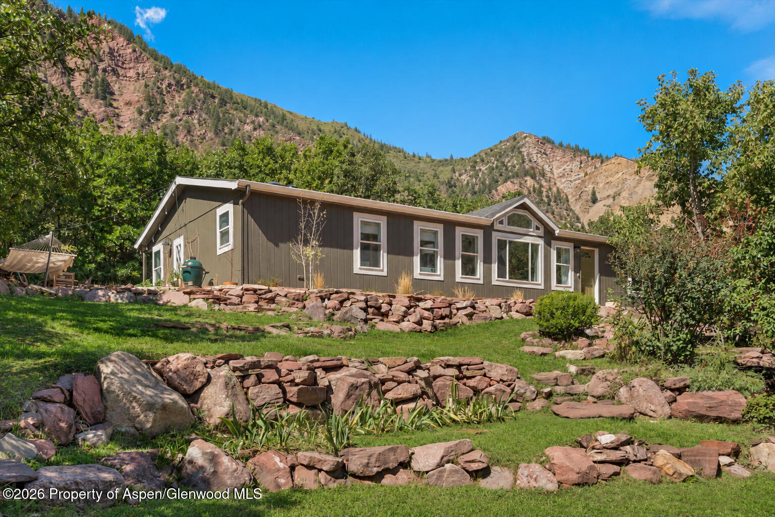 8 Arapahoe Lane Property Photo 1