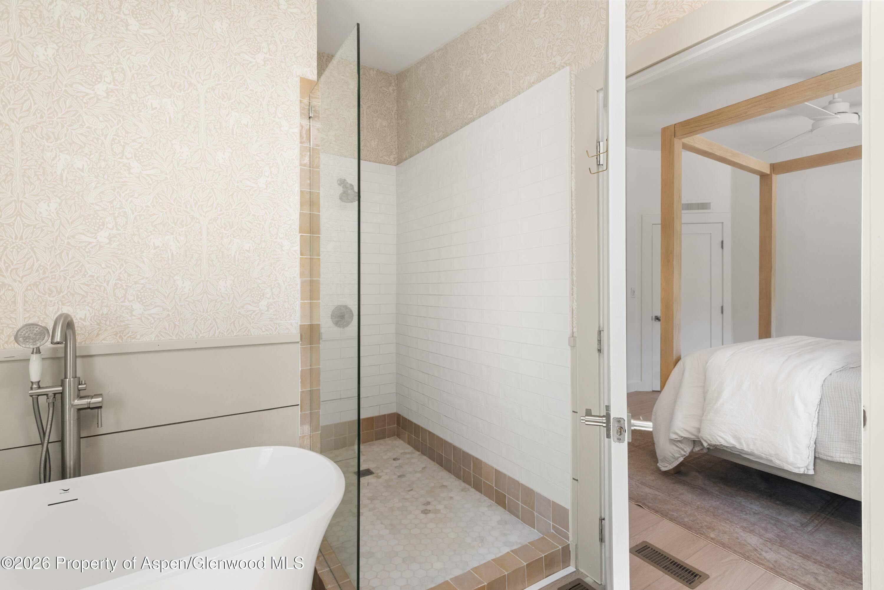 8 Arapahoe Lane Property Photo 13