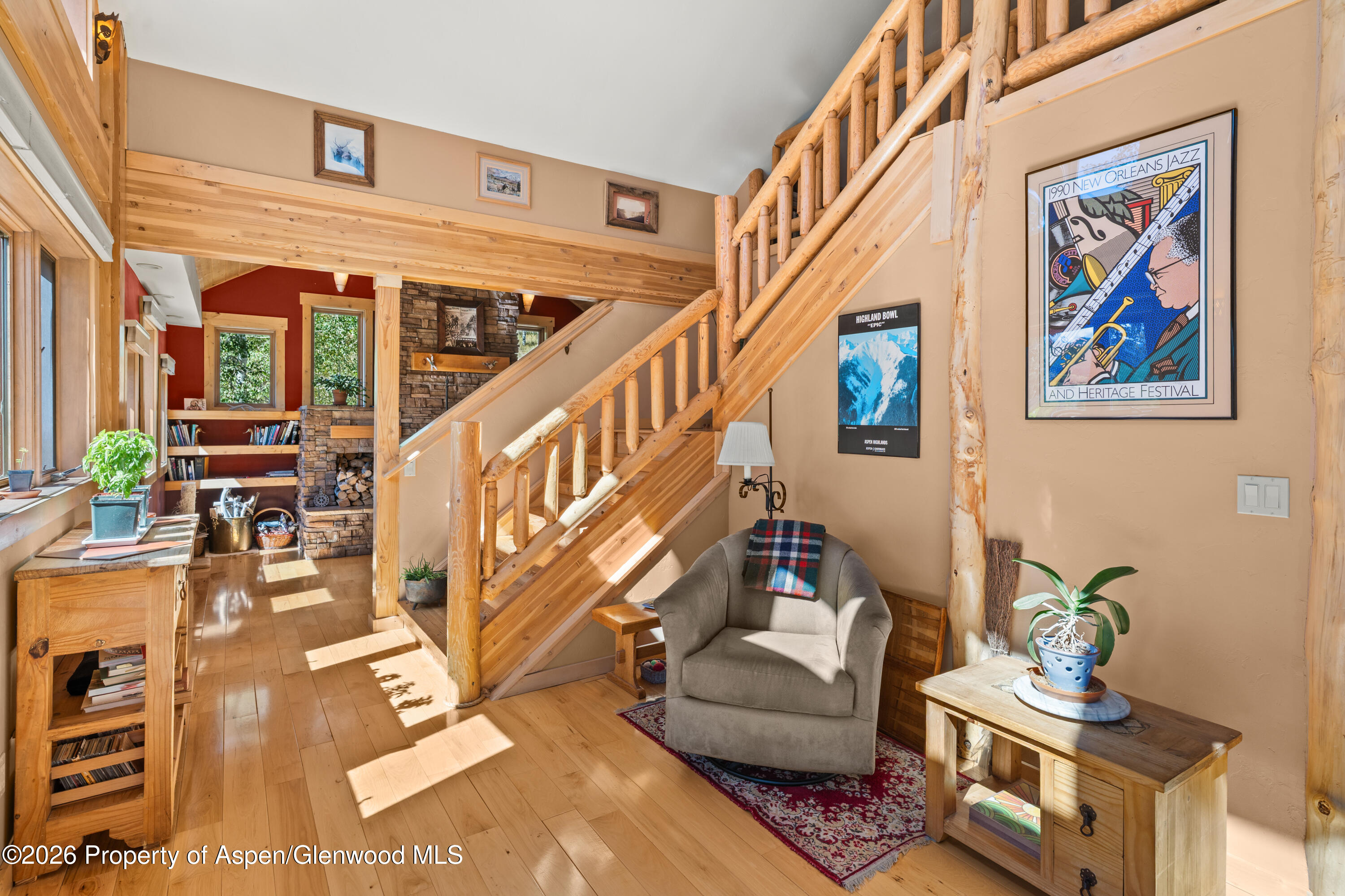 372 Hawk Lane Property Photo 11