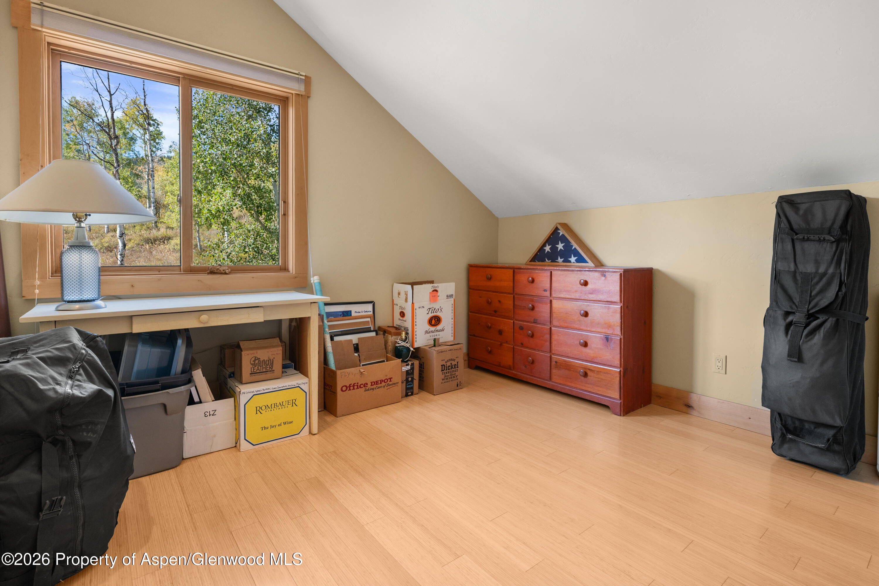 372 Hawk Lane Property Photo 33