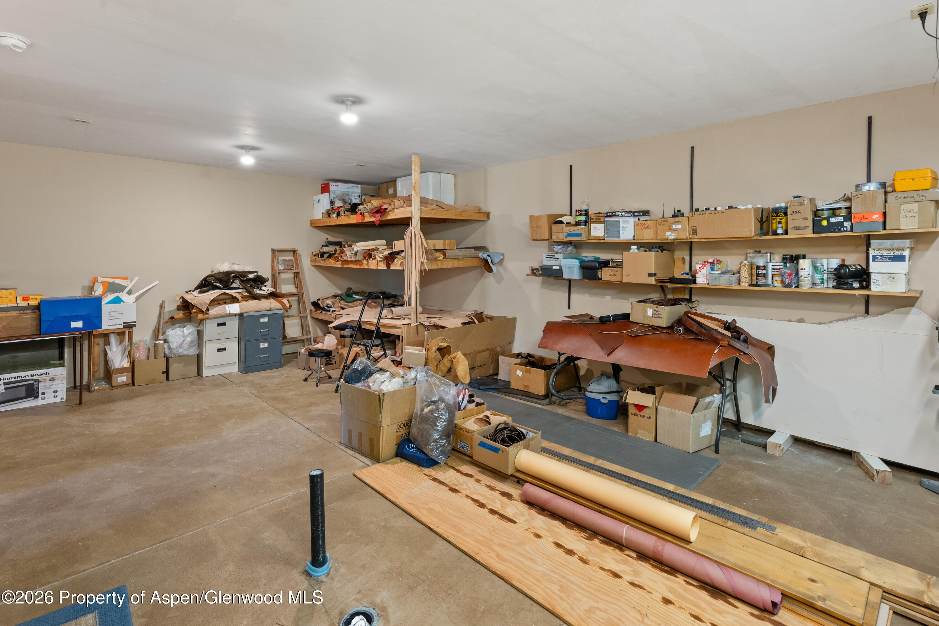 372 Hawk Lane Property Photo 37