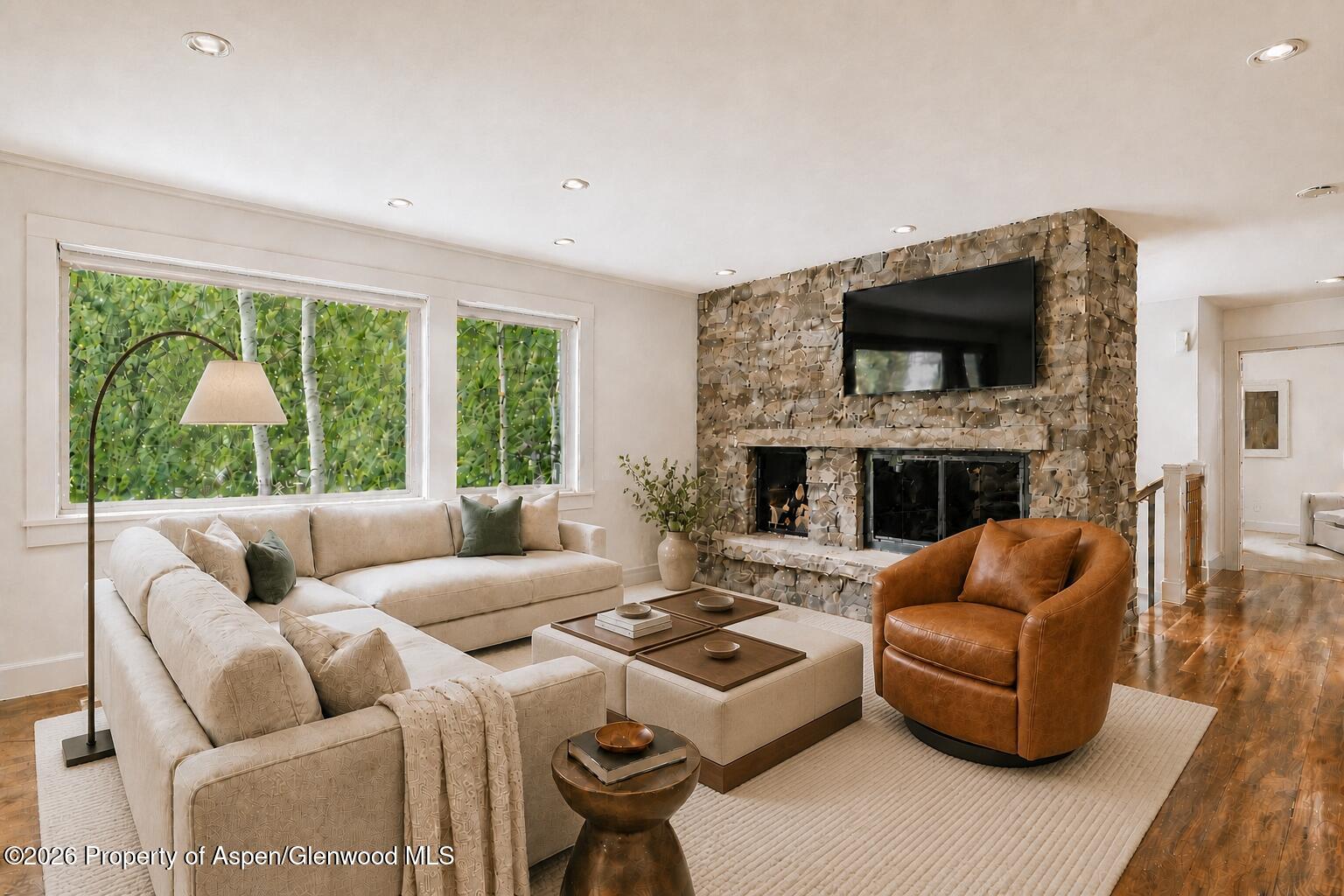203 Eastwood Drive Property Photo 1