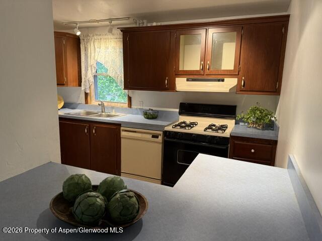 100 James Circle Property Photo 2