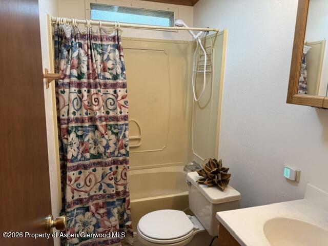 100 James Circle Property Photo 17