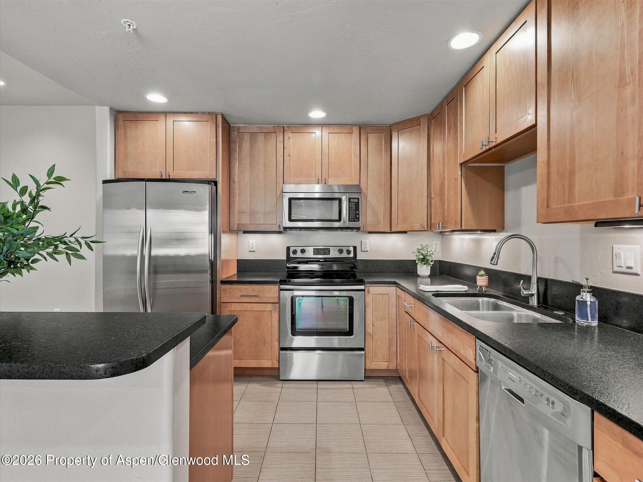 2701 Midland Avenue 1014 Property Photo 1