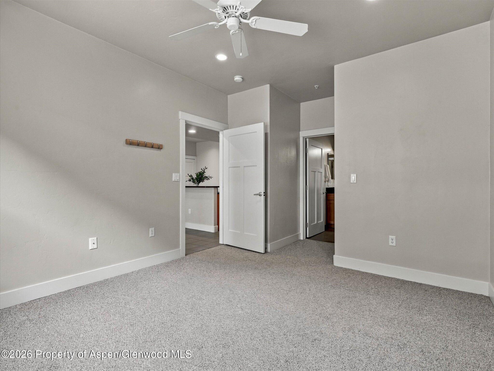 2701 Midland Avenue 1014 Property Photo 11