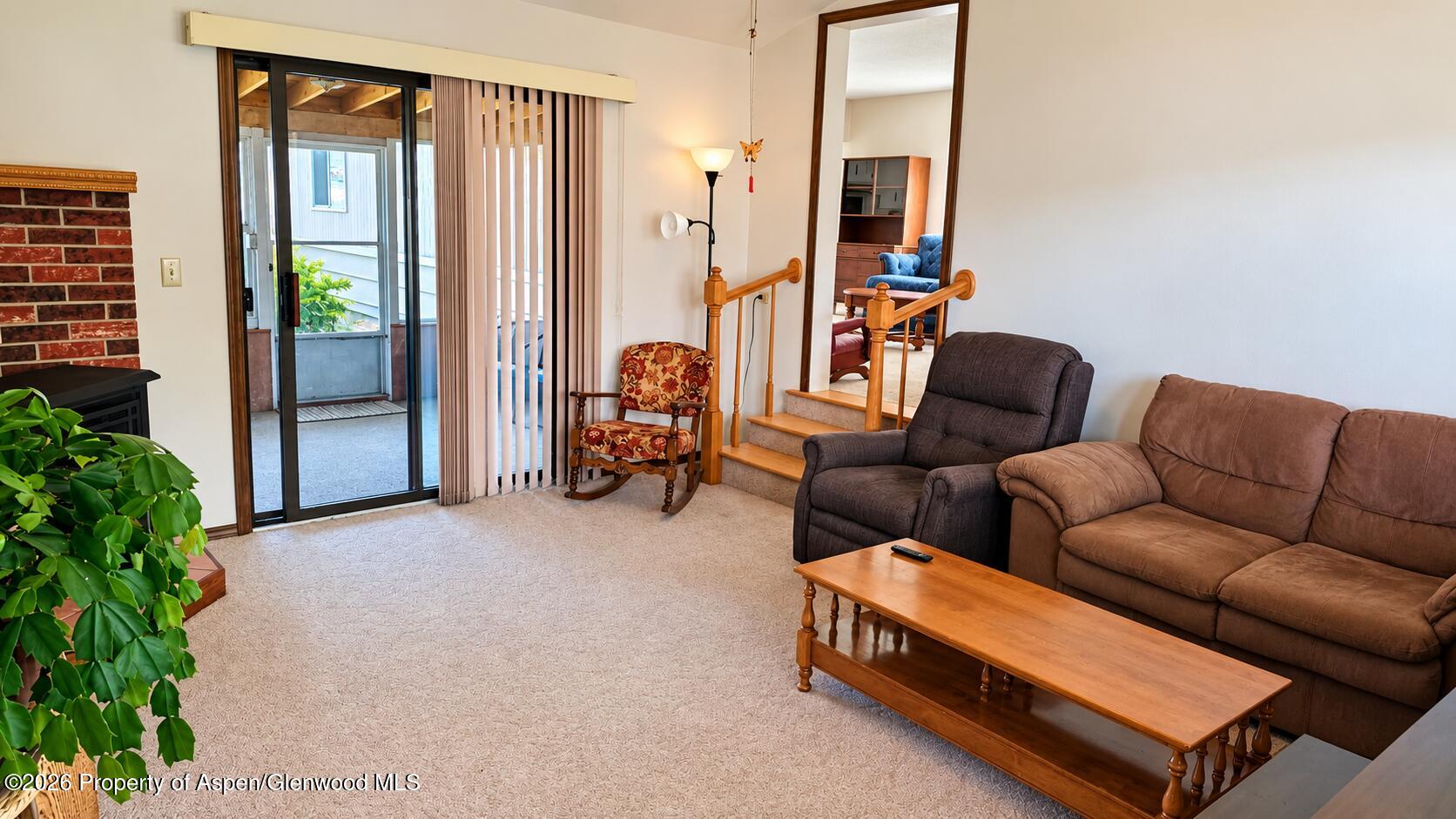33 W Tamarack Circle Property Photo 4