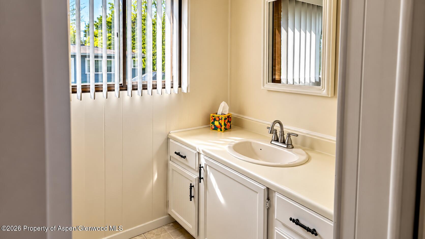 33 W Tamarack Circle Property Photo 15