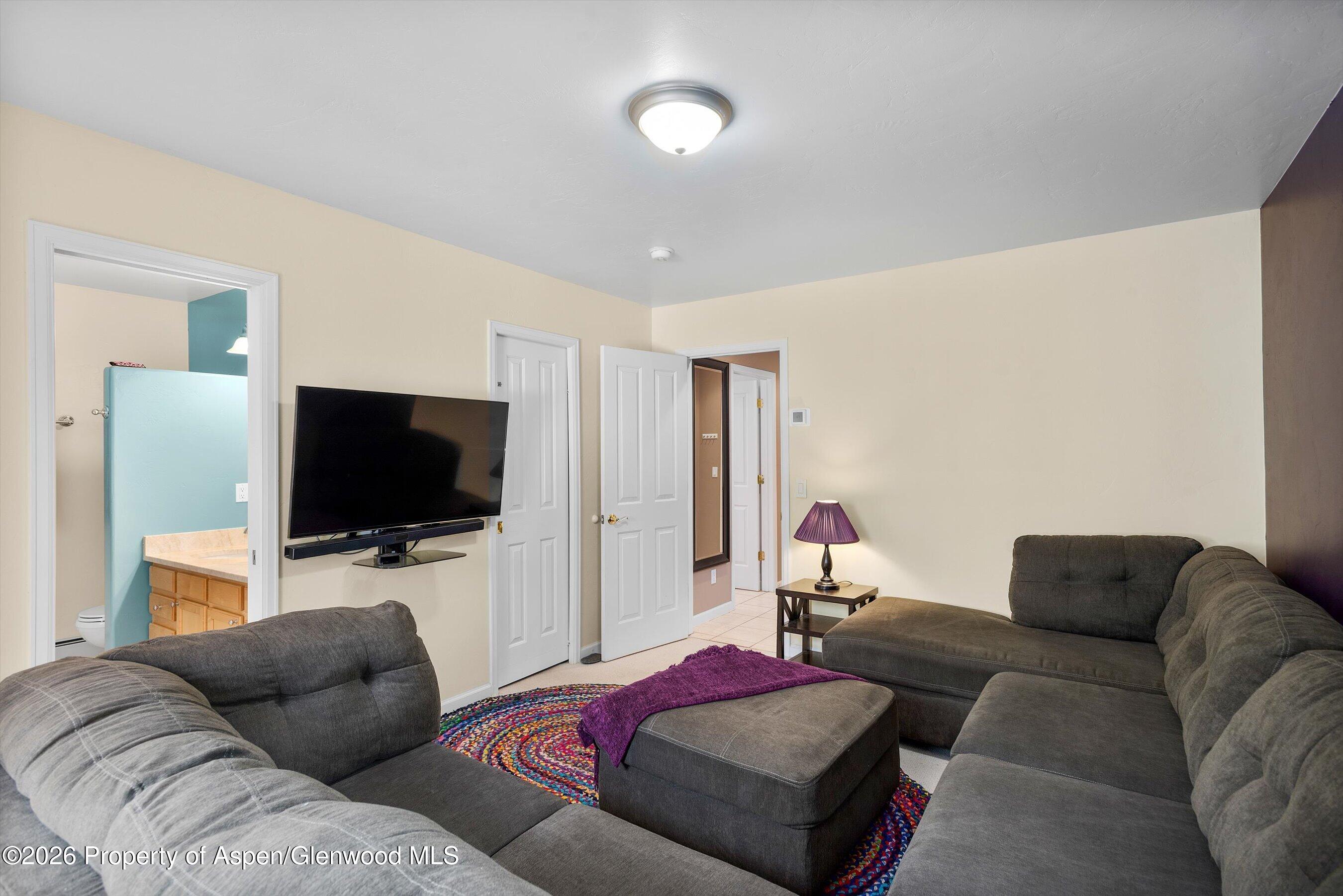 2728 Graceland Drive Property Photo 19