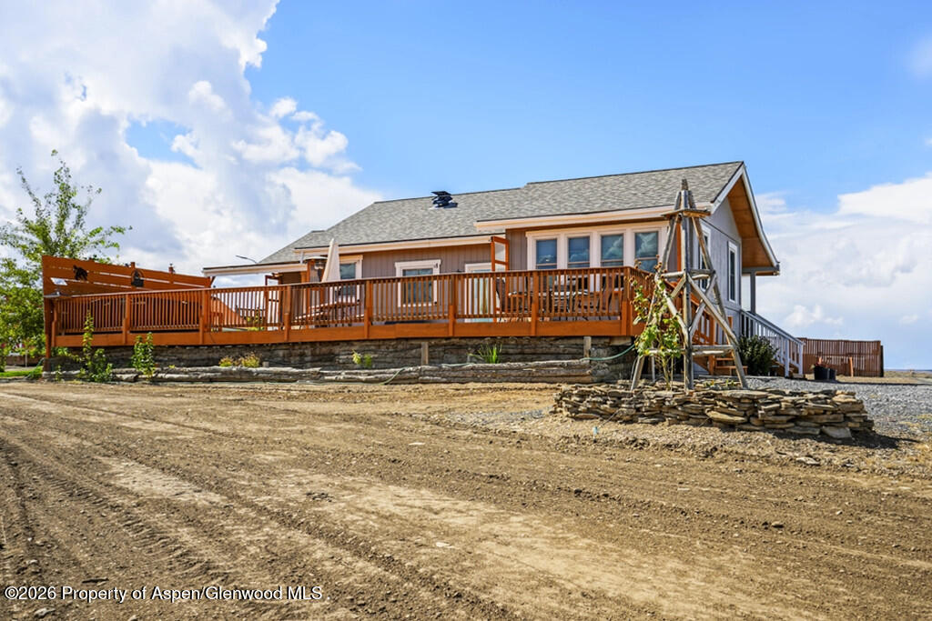 6106 Sagebrush Road Property Photo 3