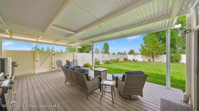 2260 Paintbrush Court Property Photo 24