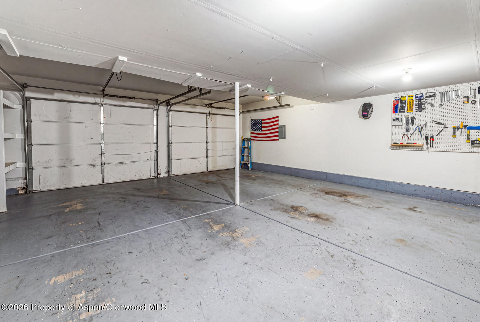 2447 Meadow Circle Property Photo 32