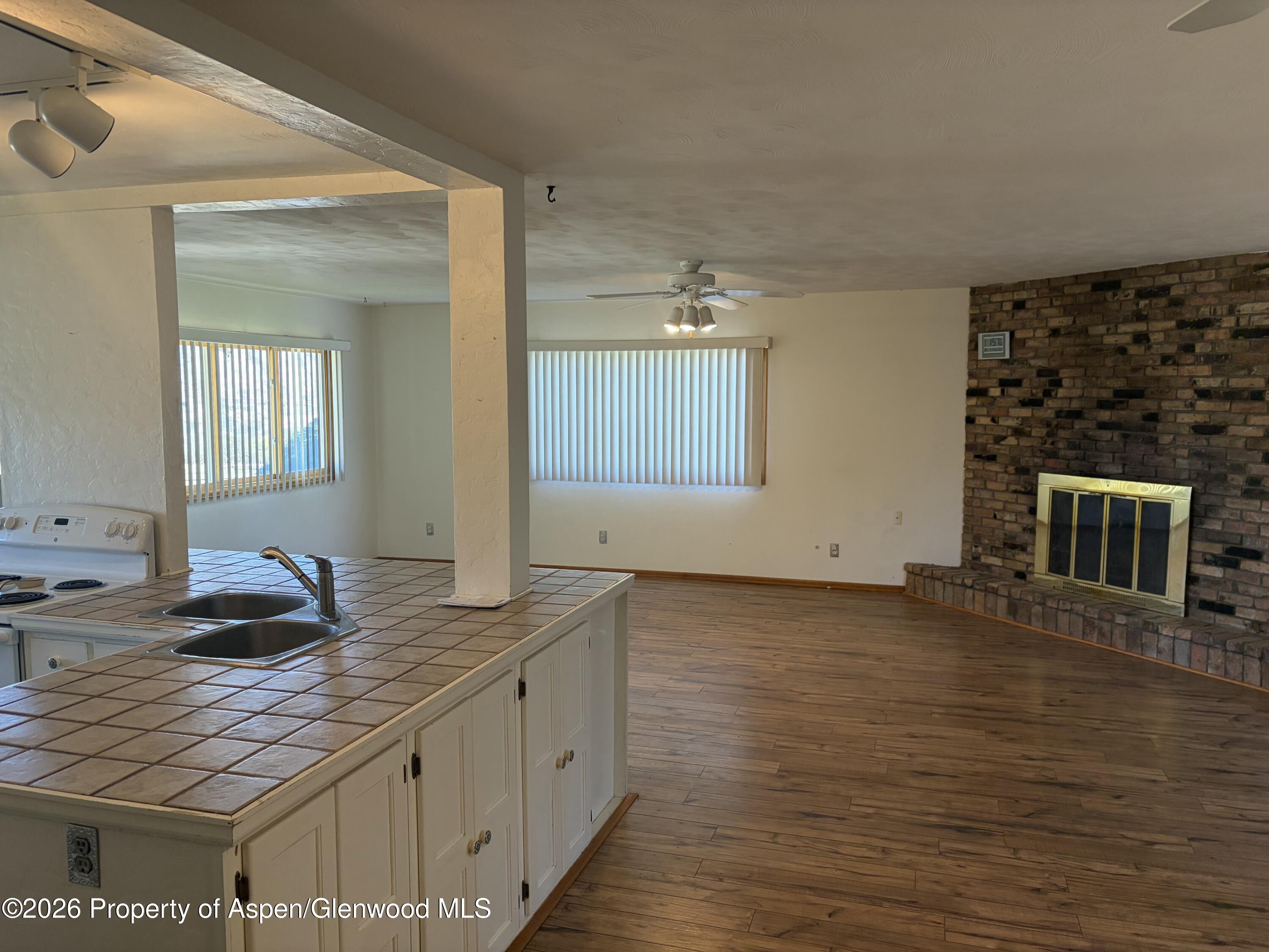 0022 County Road 337 Property Photo 2