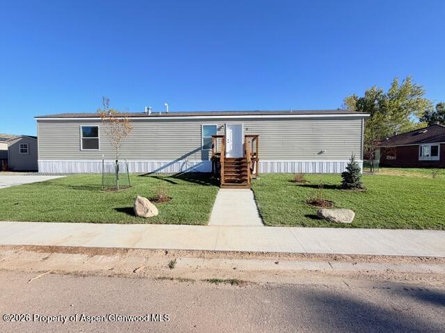 1474 N Yampa Avenue #5 Property Photo 1