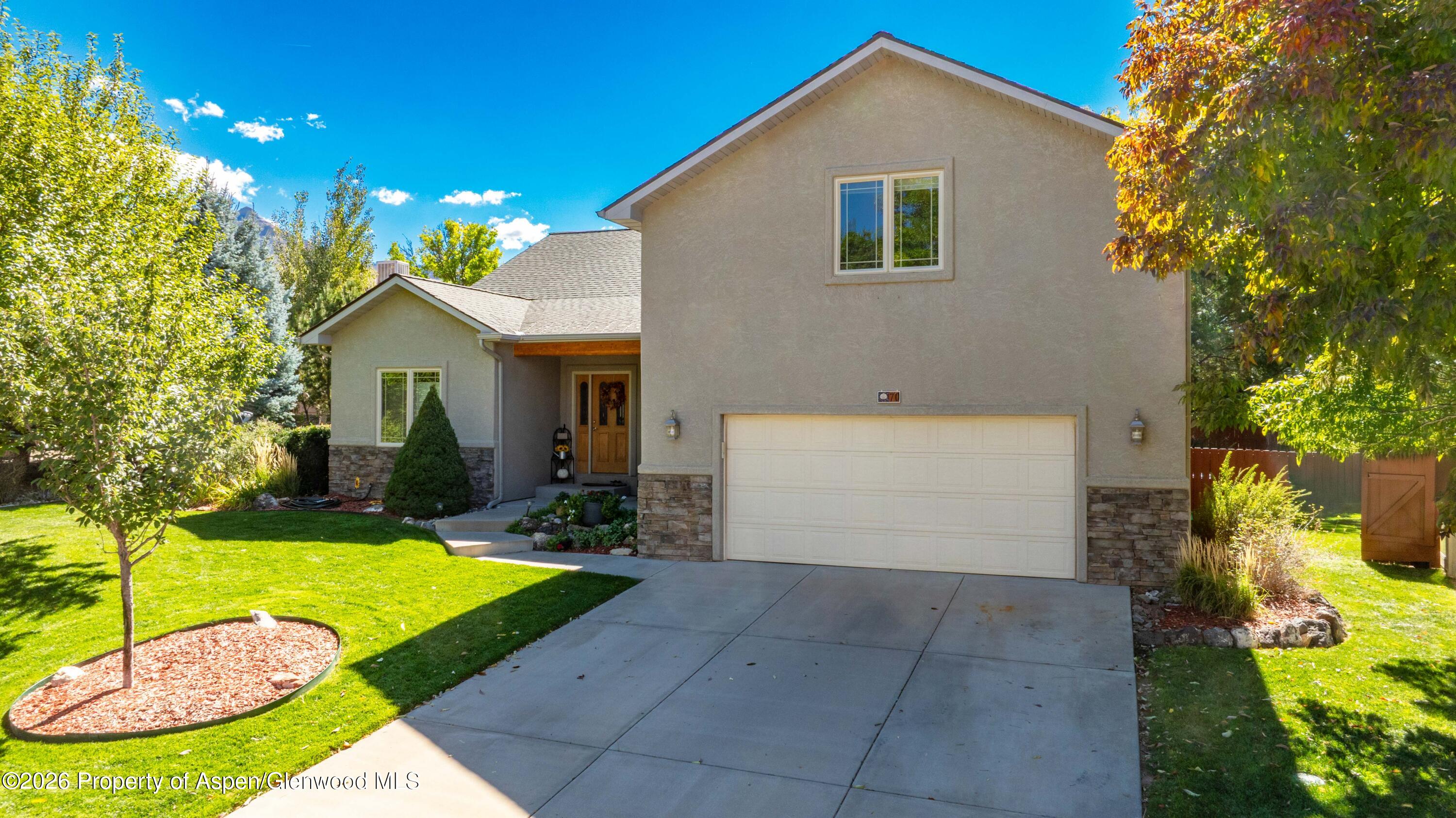 70 Lodgepole Circle Property Photo 1