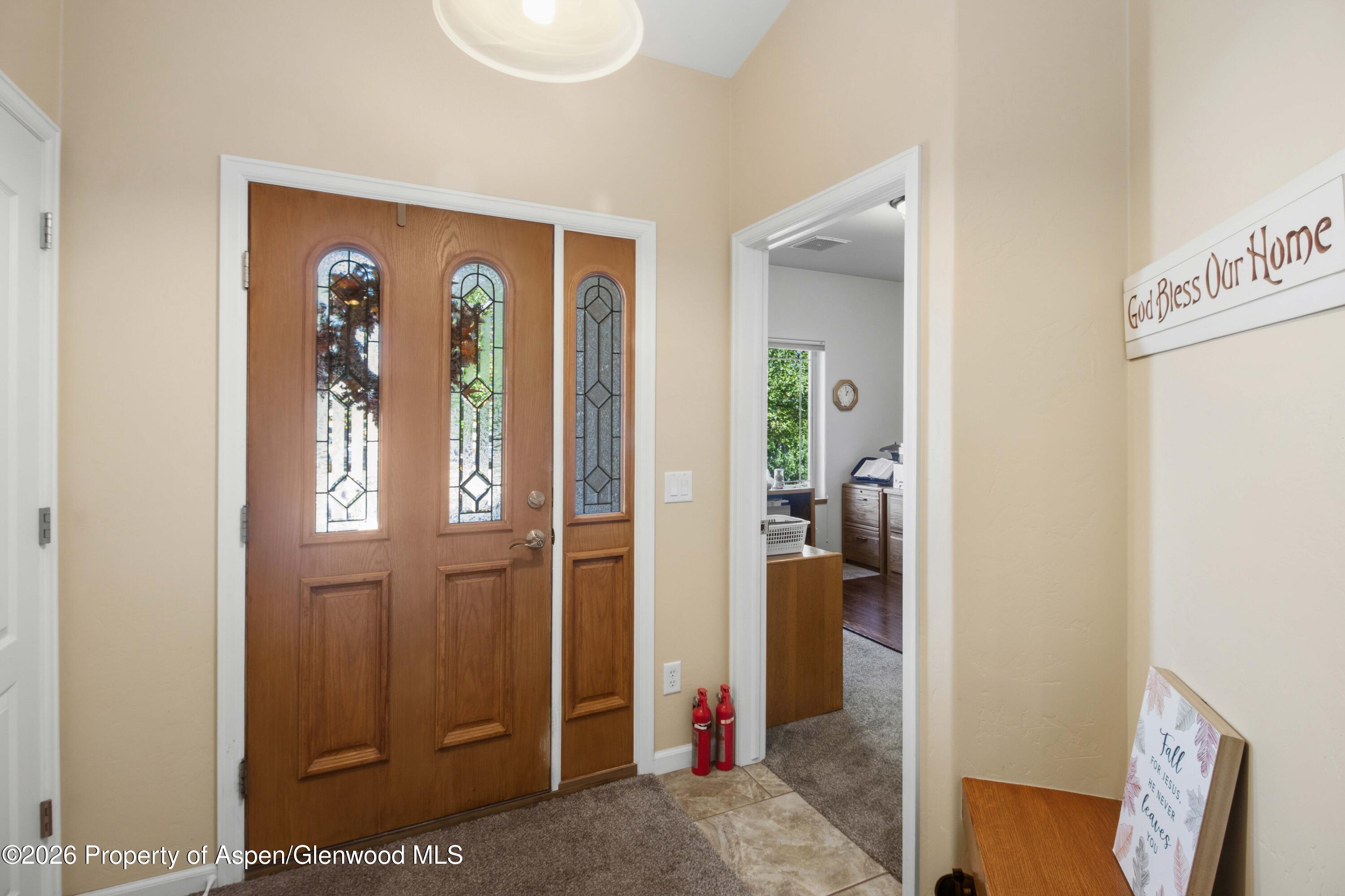70 Lodgepole Circle Property Photo 3