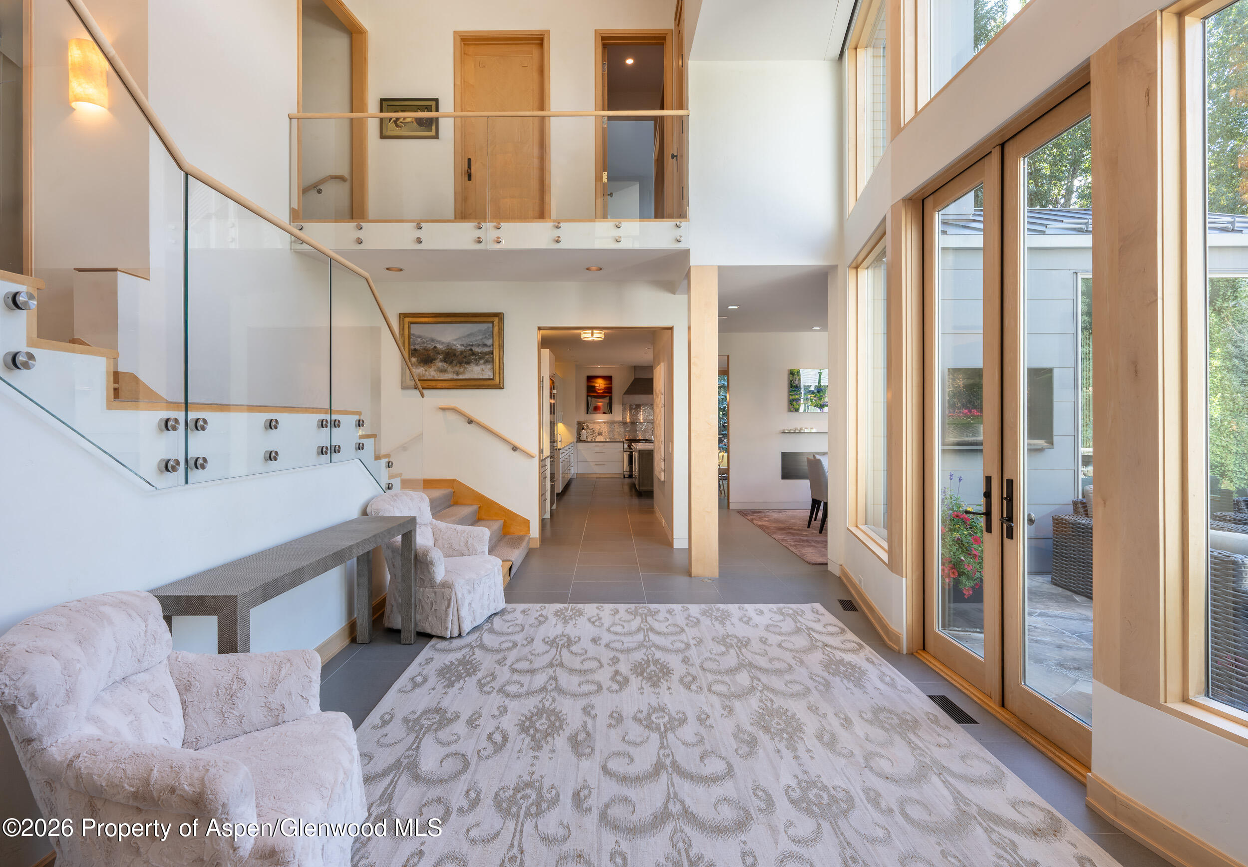 58 Pitkin Way Property Photo 2