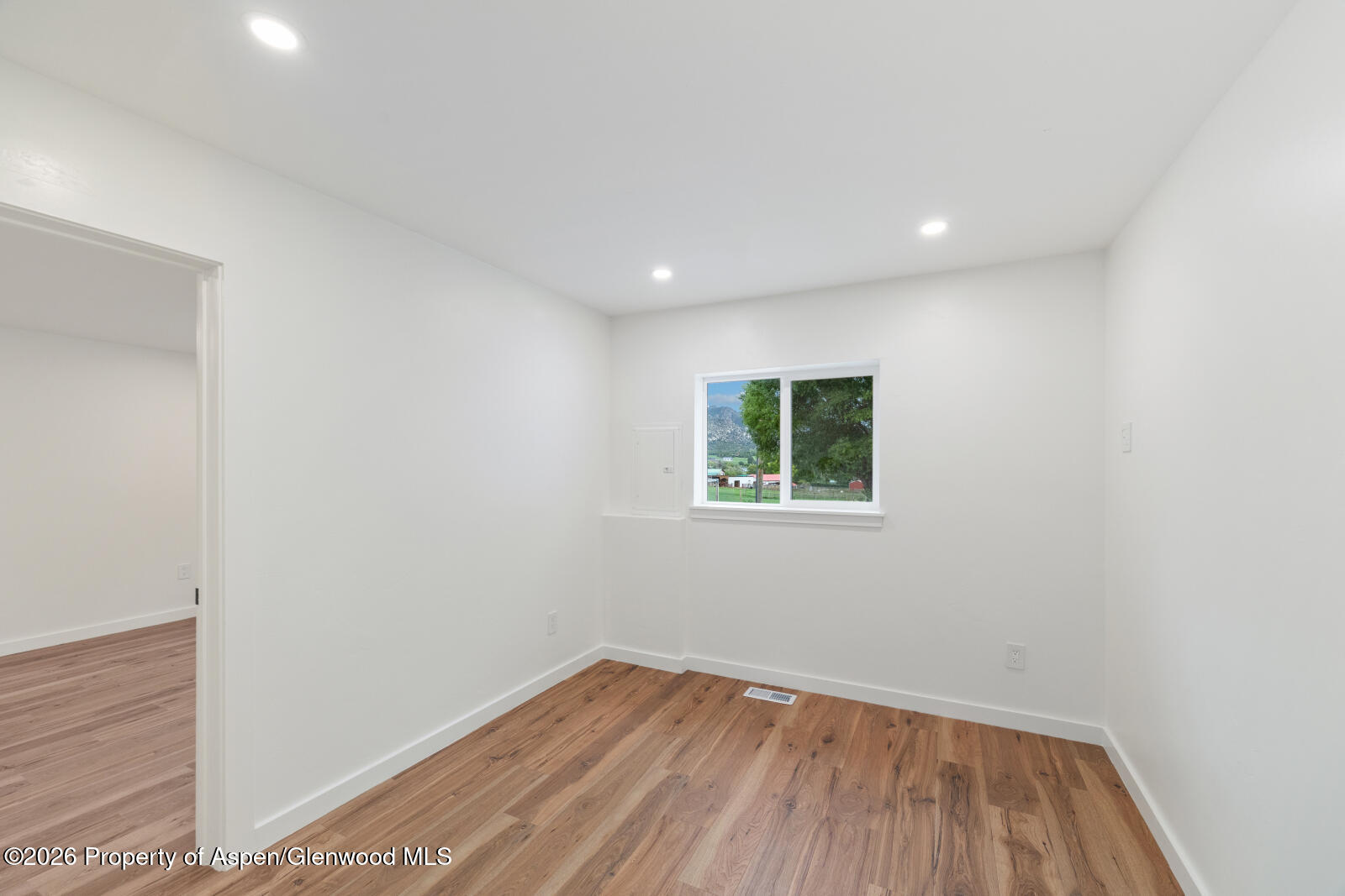 972 County Road 266 Property Photo 18