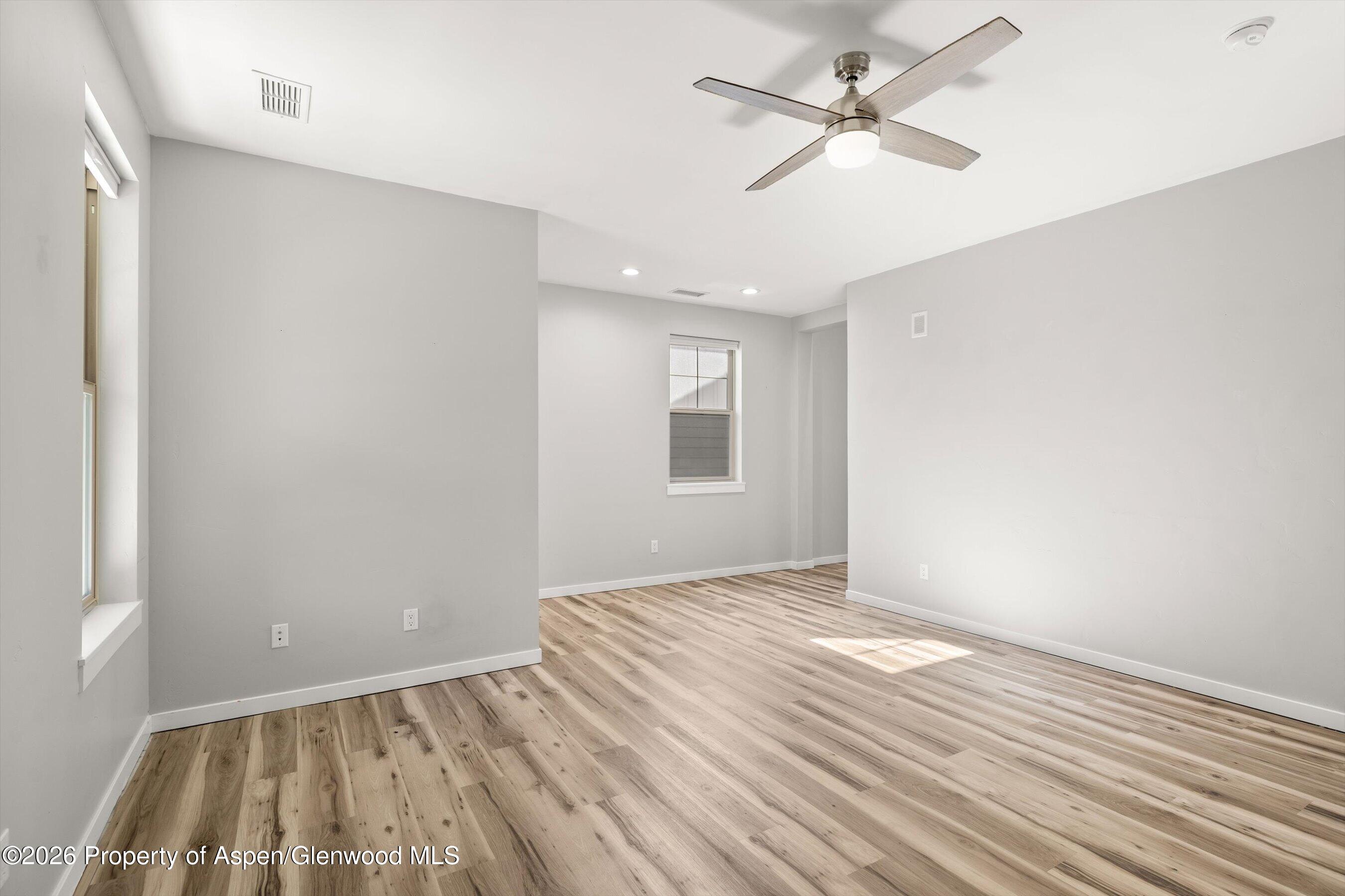 571 River Bend Way Property Photo 17