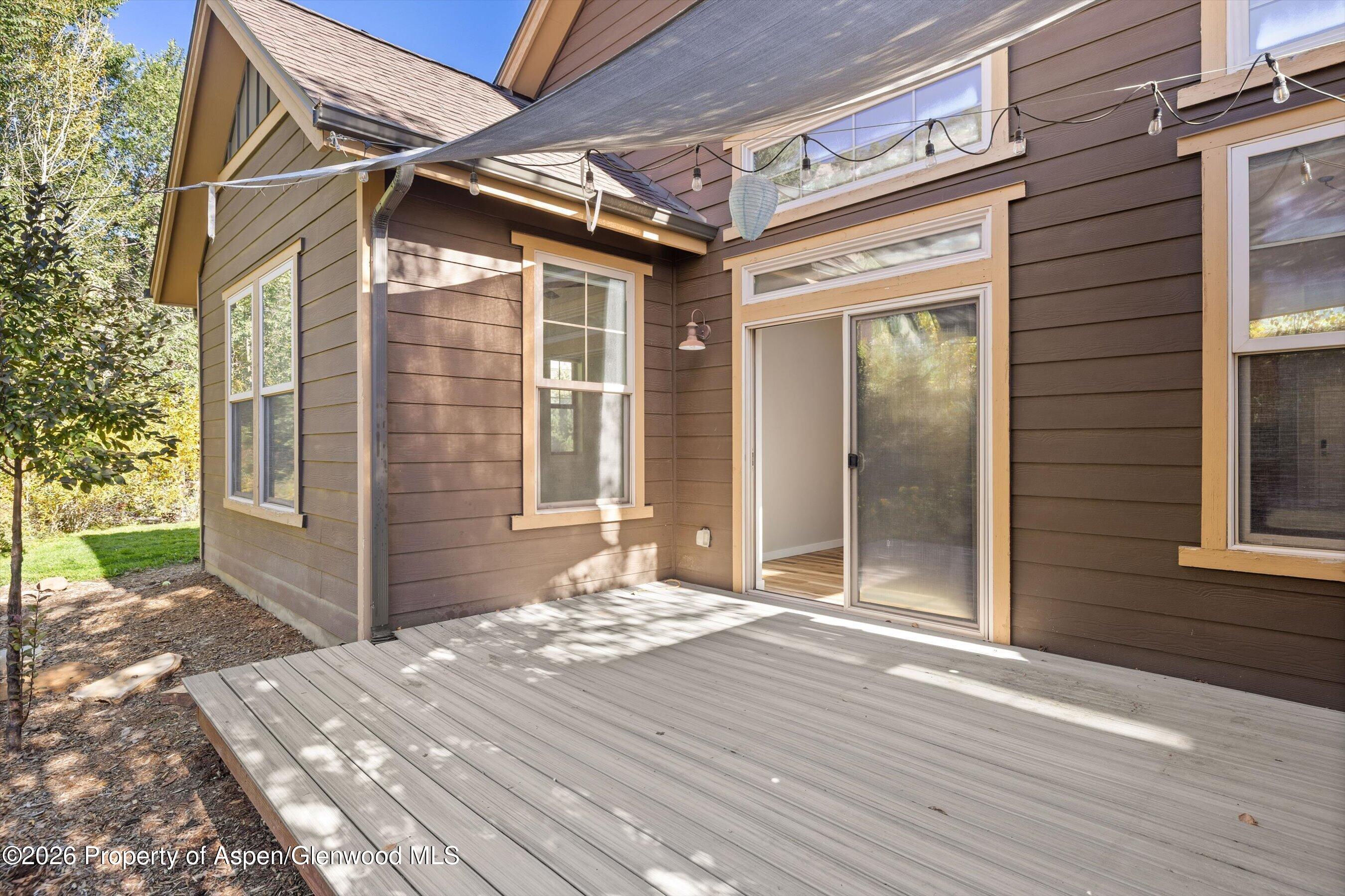571 River Bend Way Property Photo 22