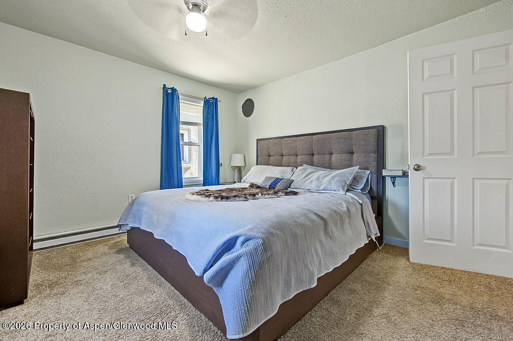 315 E 6th Street Property Photo 24