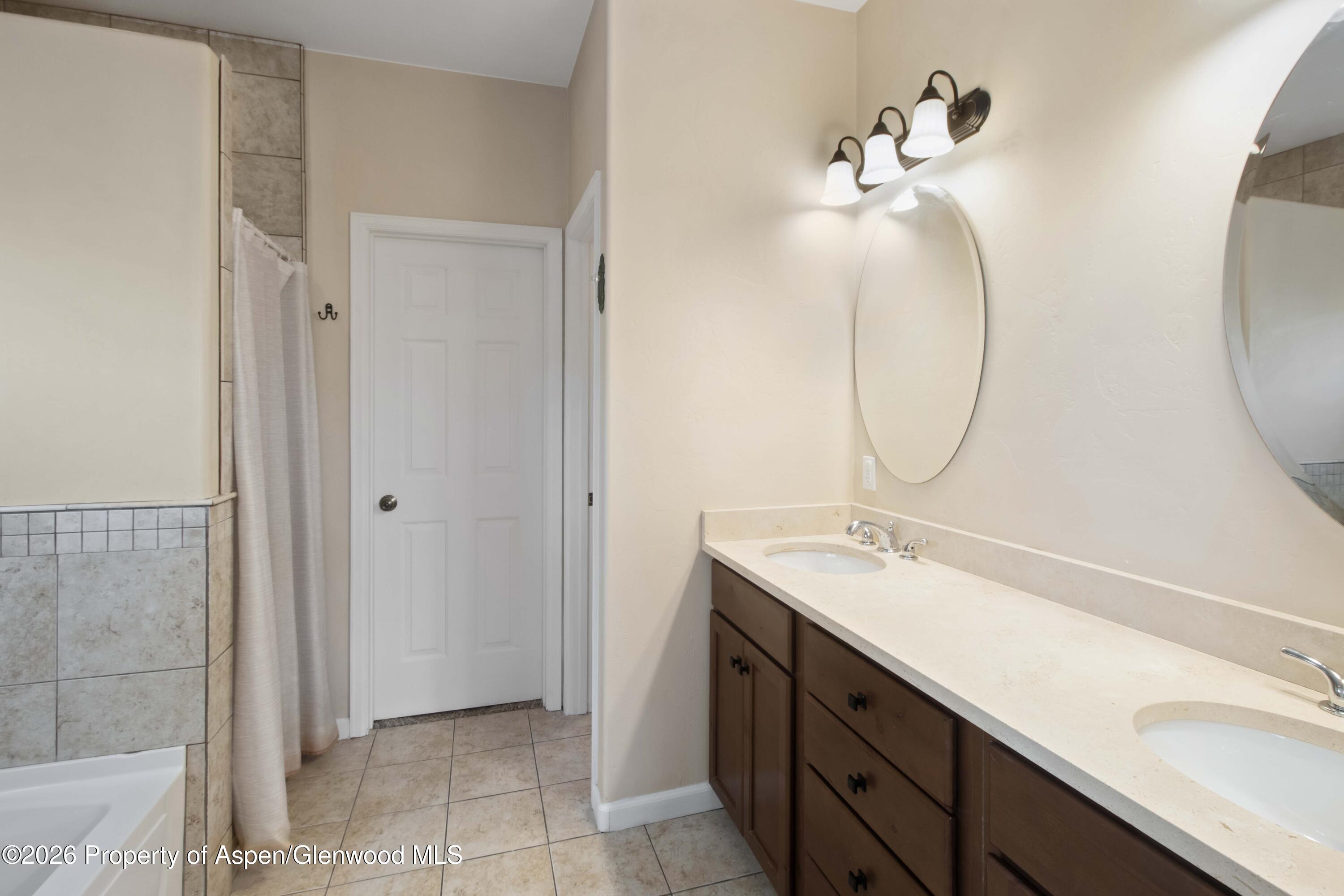 2115 Sorrel Lane Property Photo 10