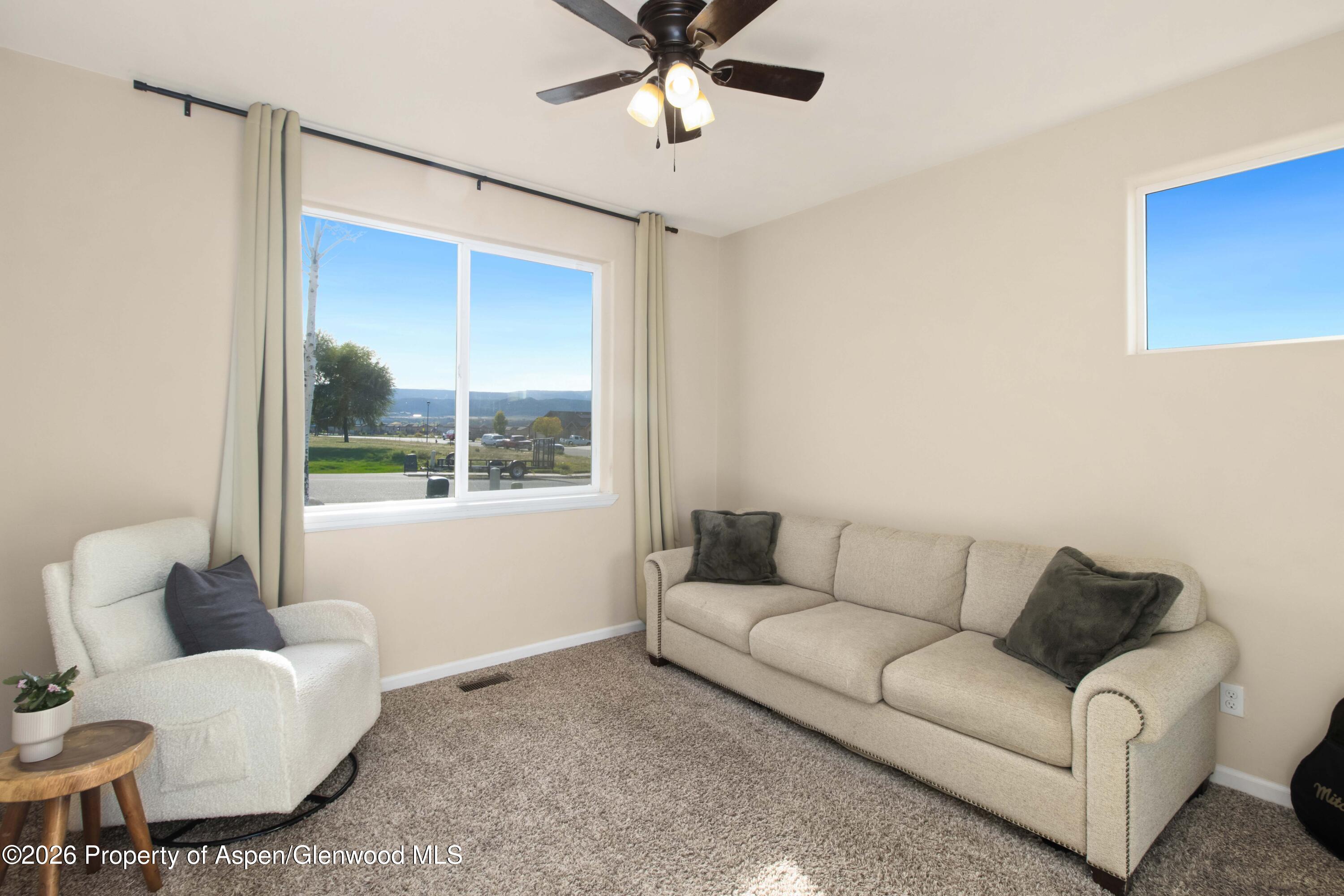2115 Sorrel Lane Property Photo 11