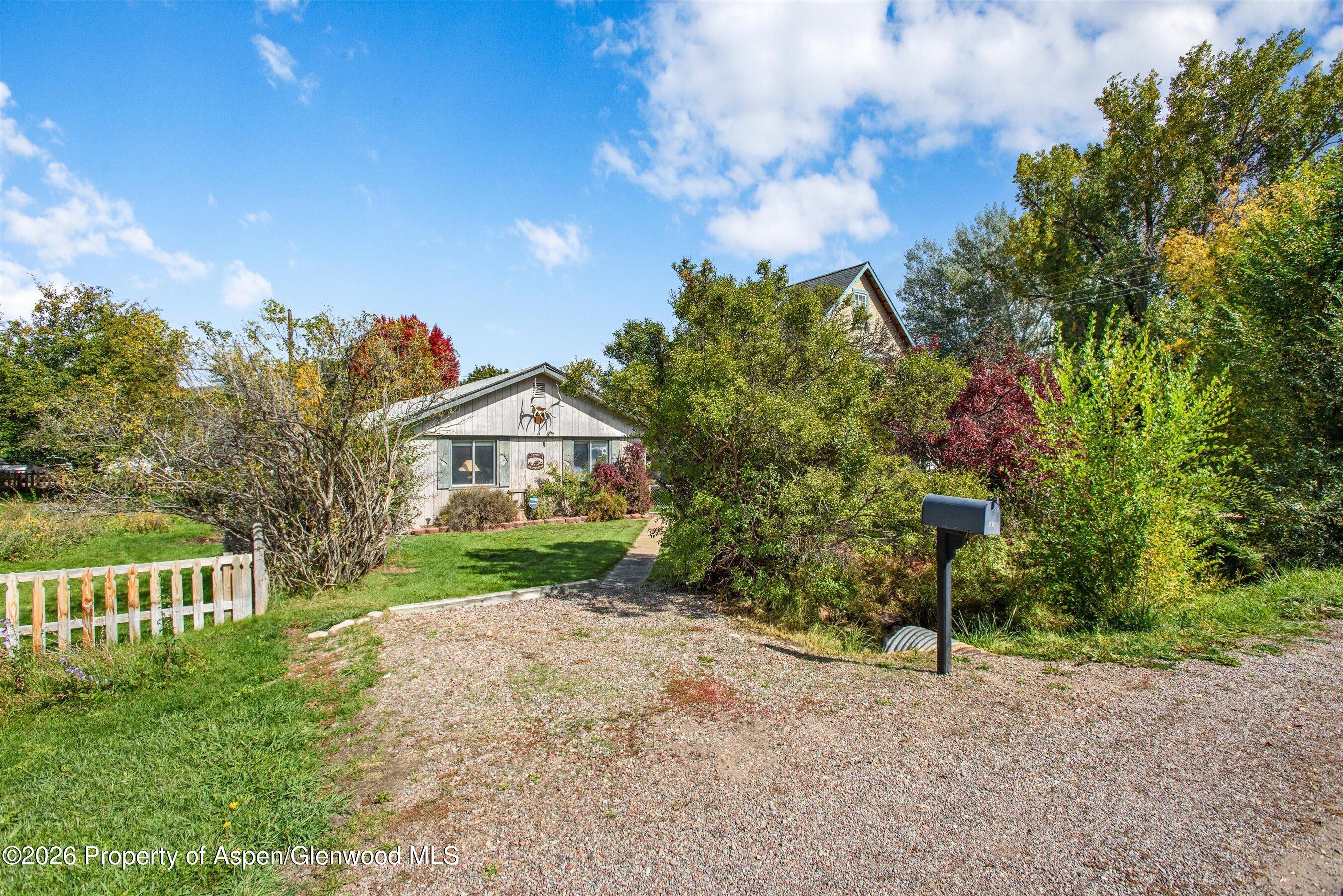 727 Euclid Avenue Property Photo 24